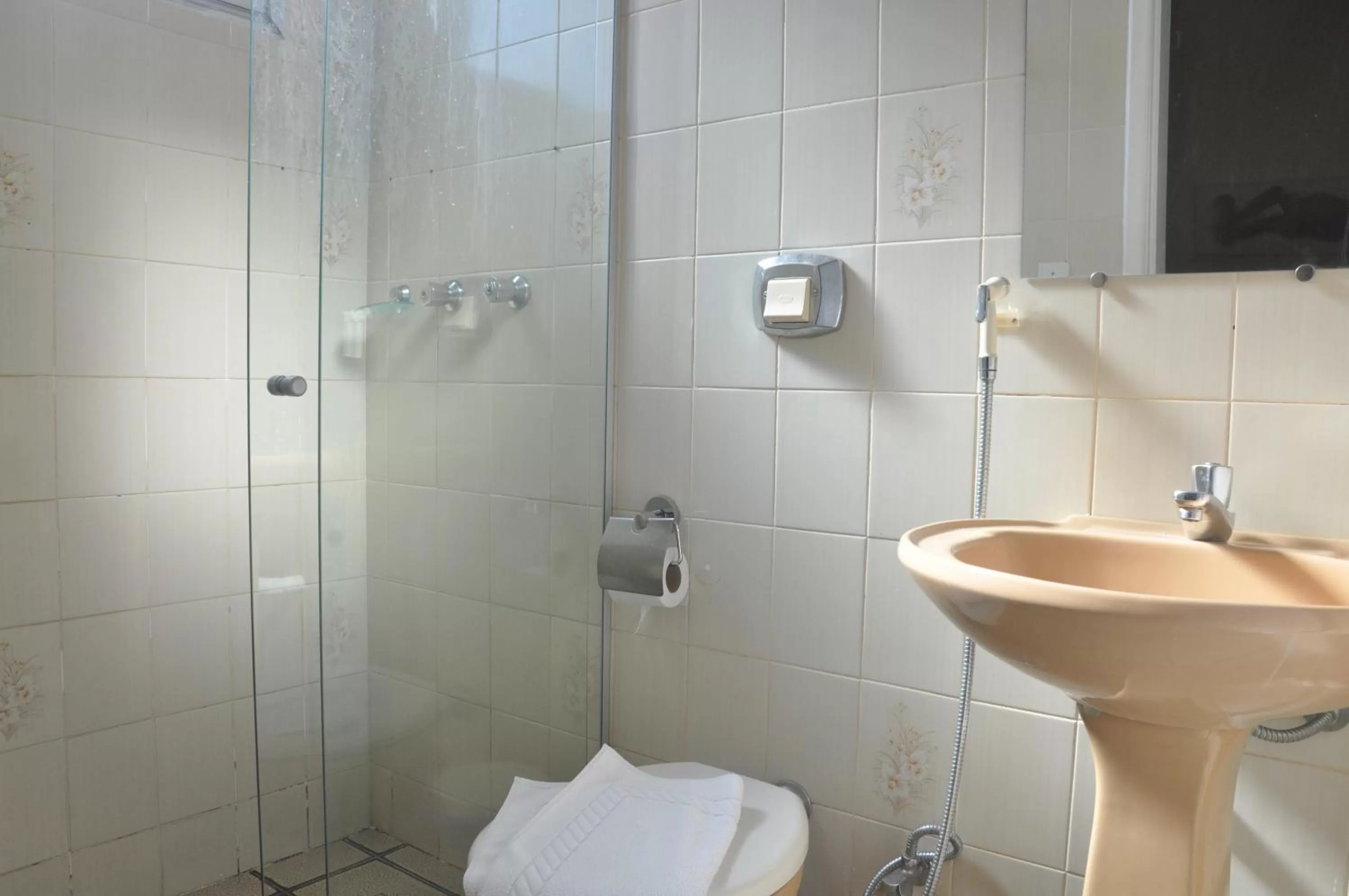 Bathroom in Hotel Raio de Sol