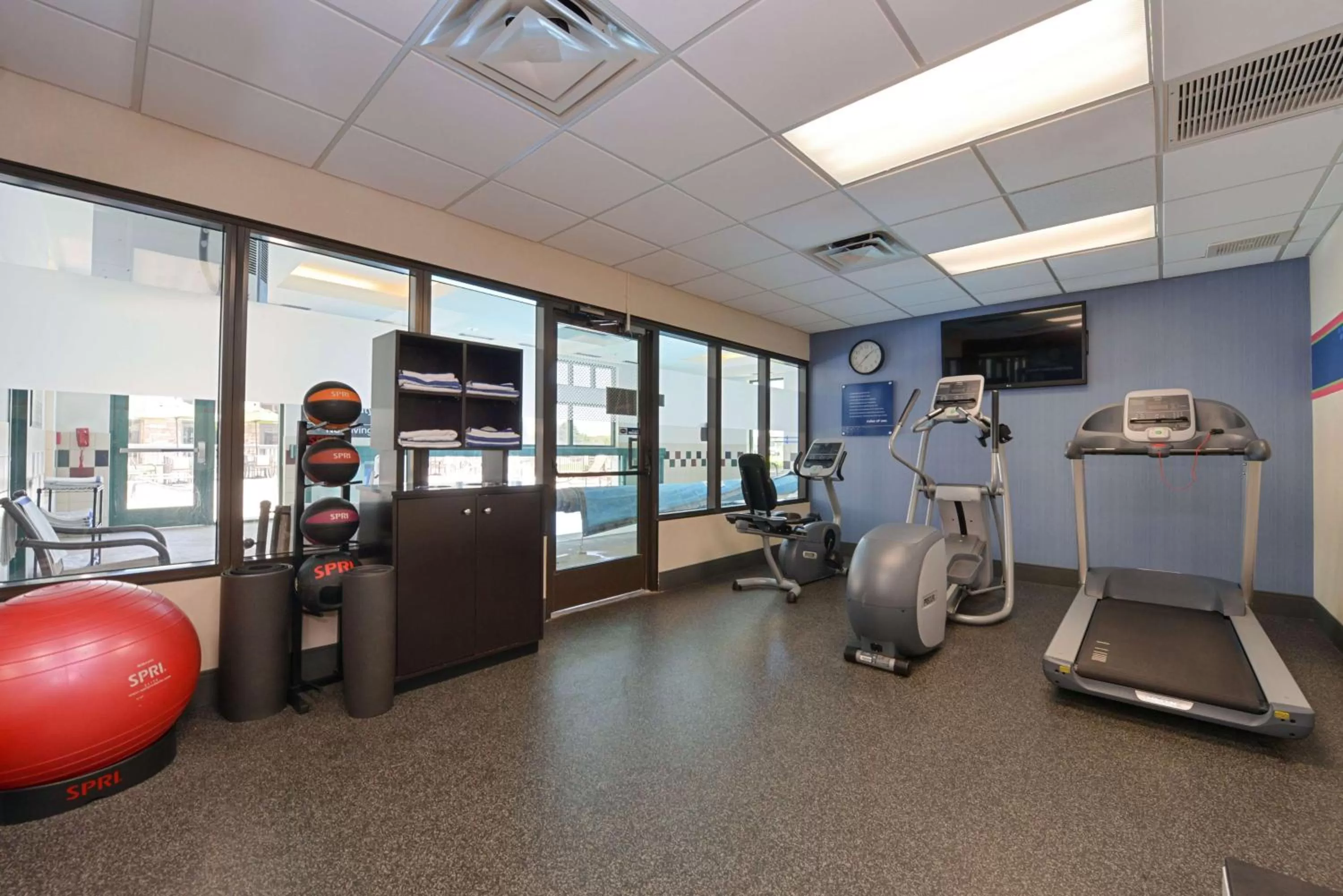 Fitness centre/facilities in Hampton Inn & Suites Pueblo-Southgate