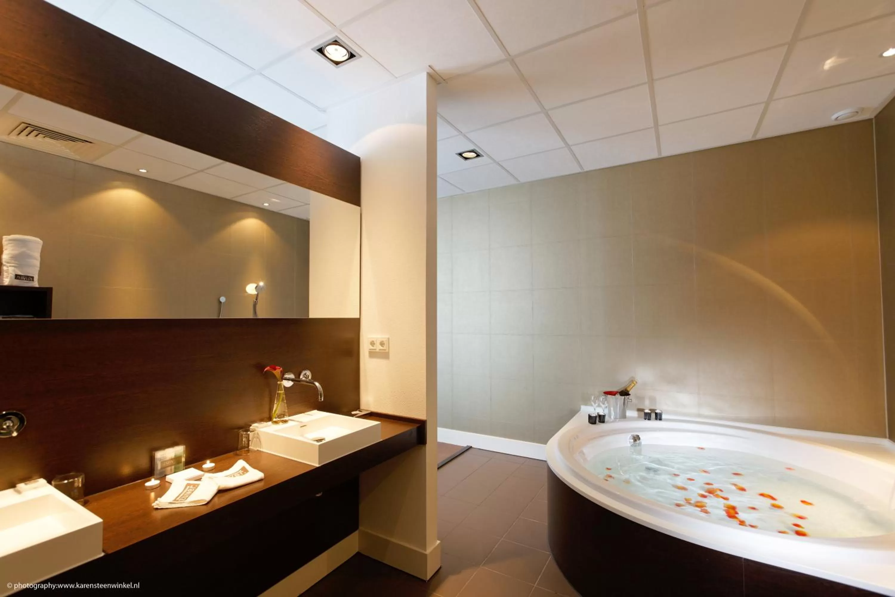 Bathroom in Hotel & Wellness Zuiver