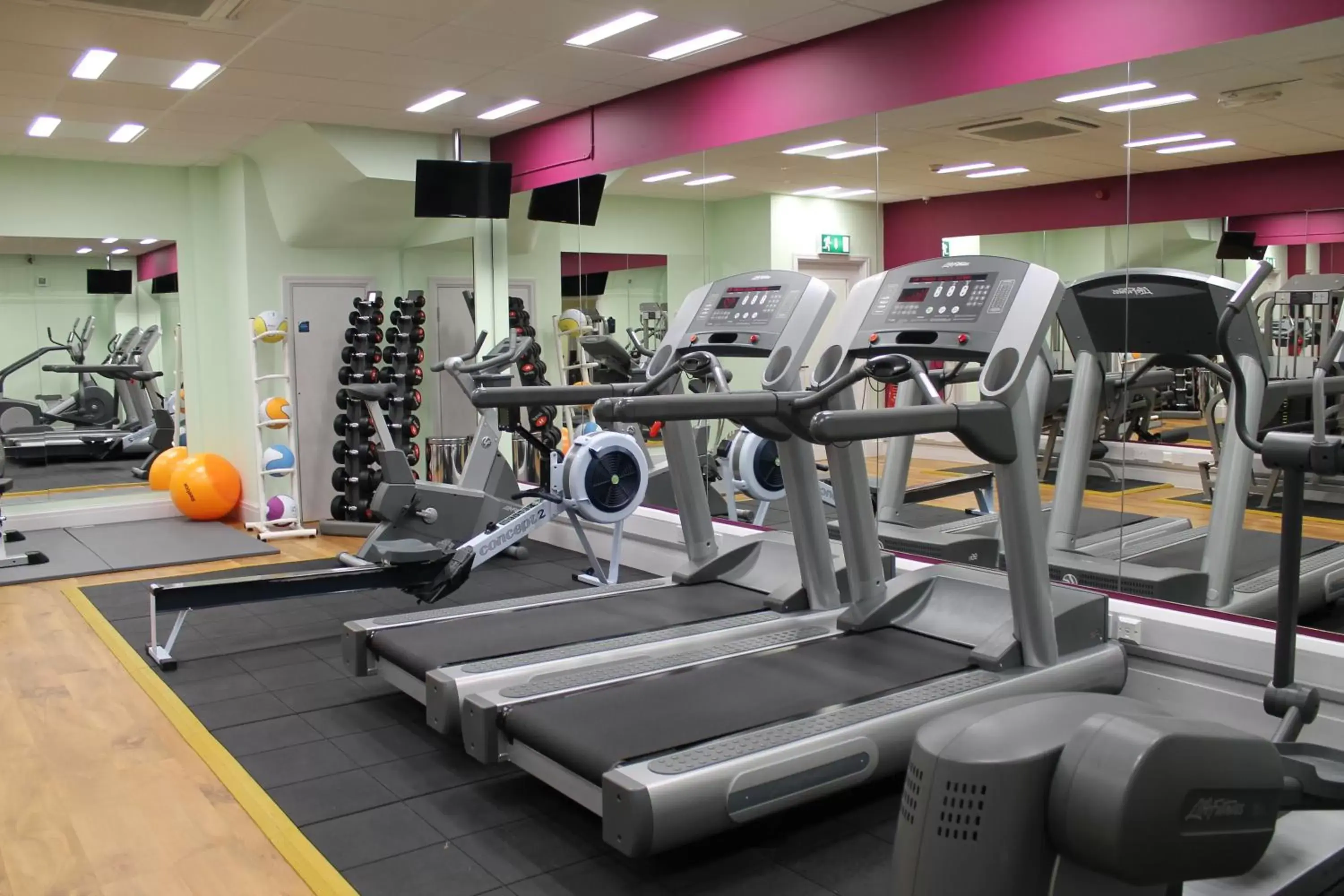 Fitness centre/facilities, Fitness Center/Facilities in Strand Palace Hotel