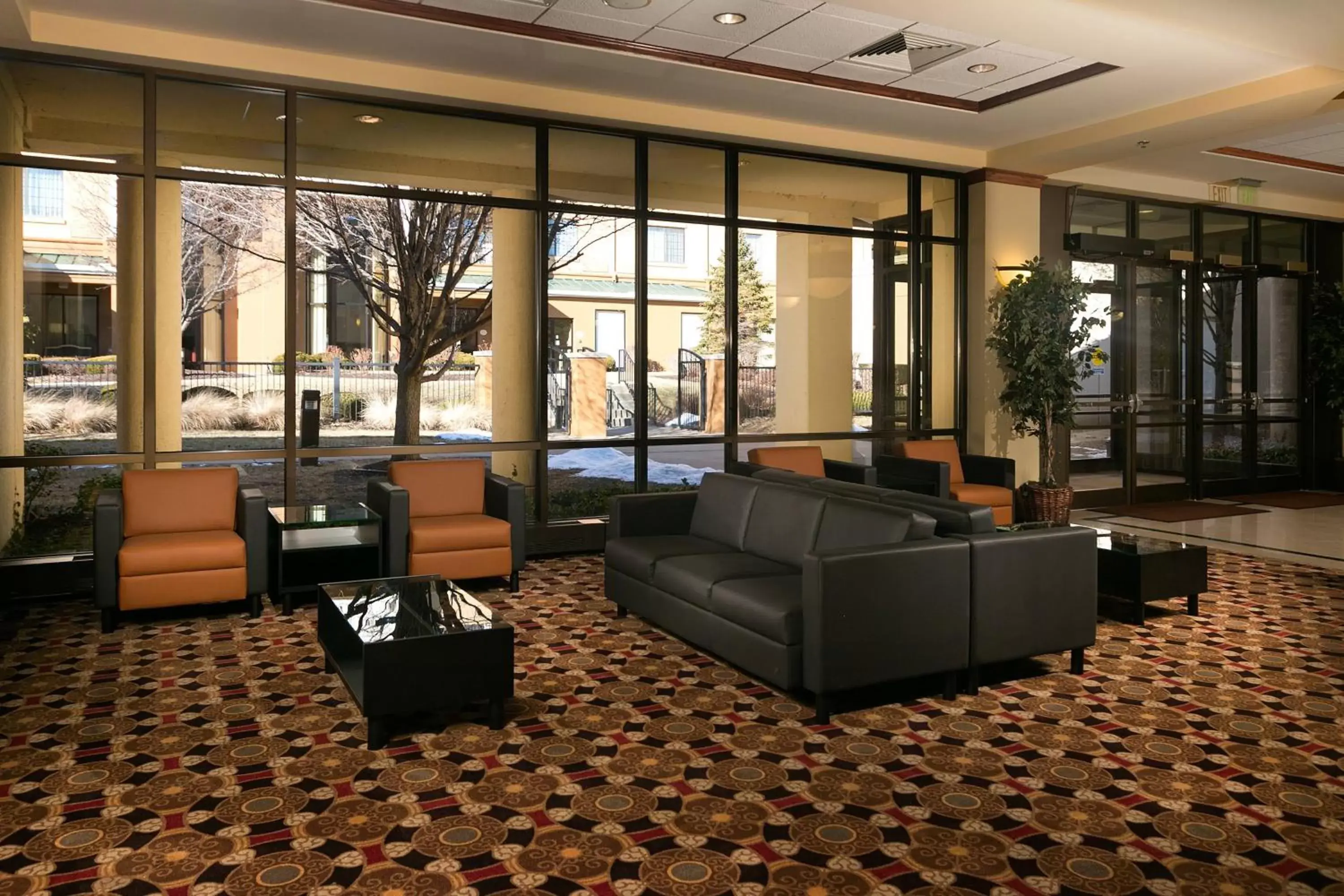 Lobby or reception, Lobby/Reception in Courtyard Kansas City East/Blue Springs