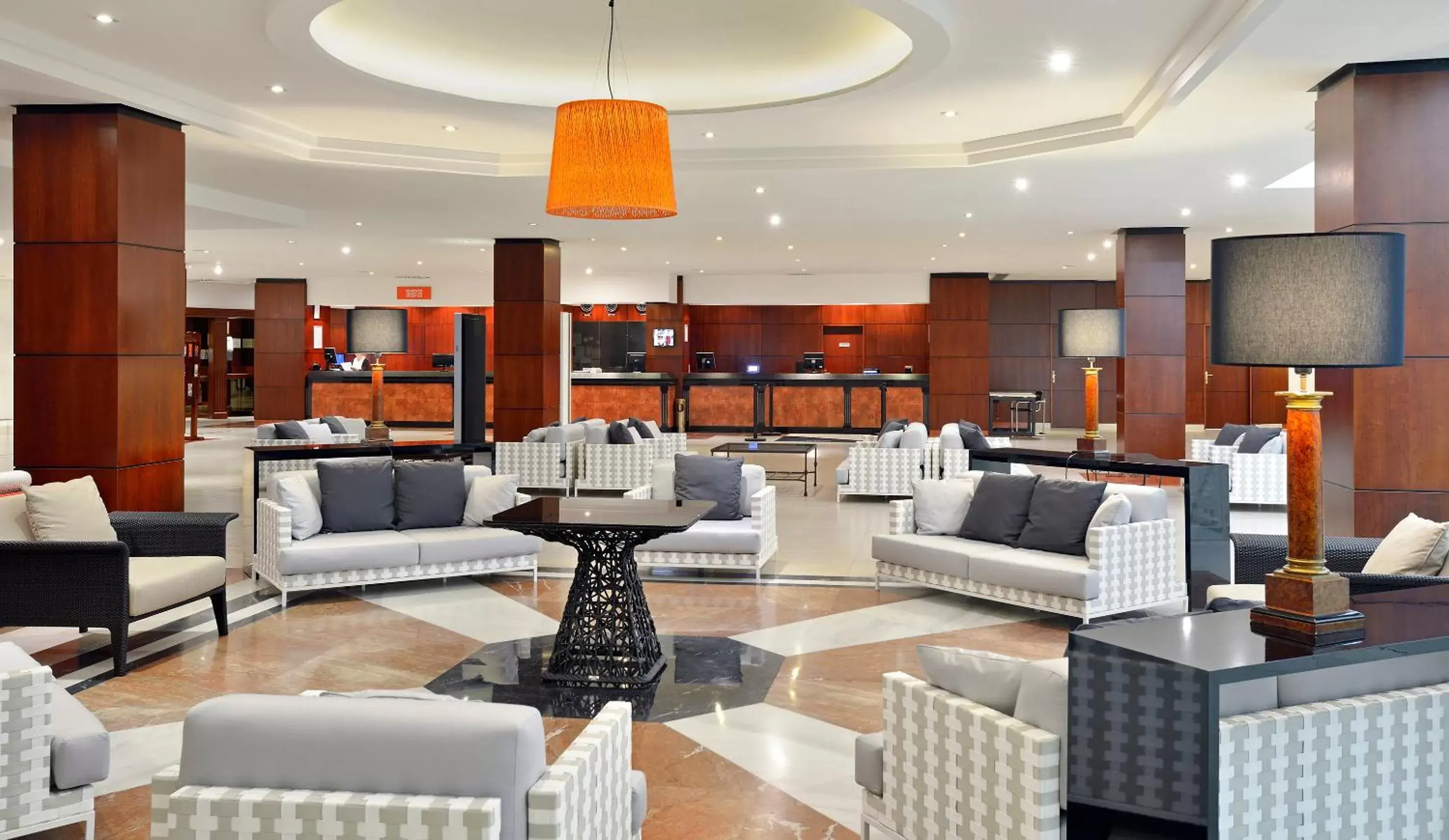 Lobby or reception, Restaurant/Places to Eat in Sol Principe