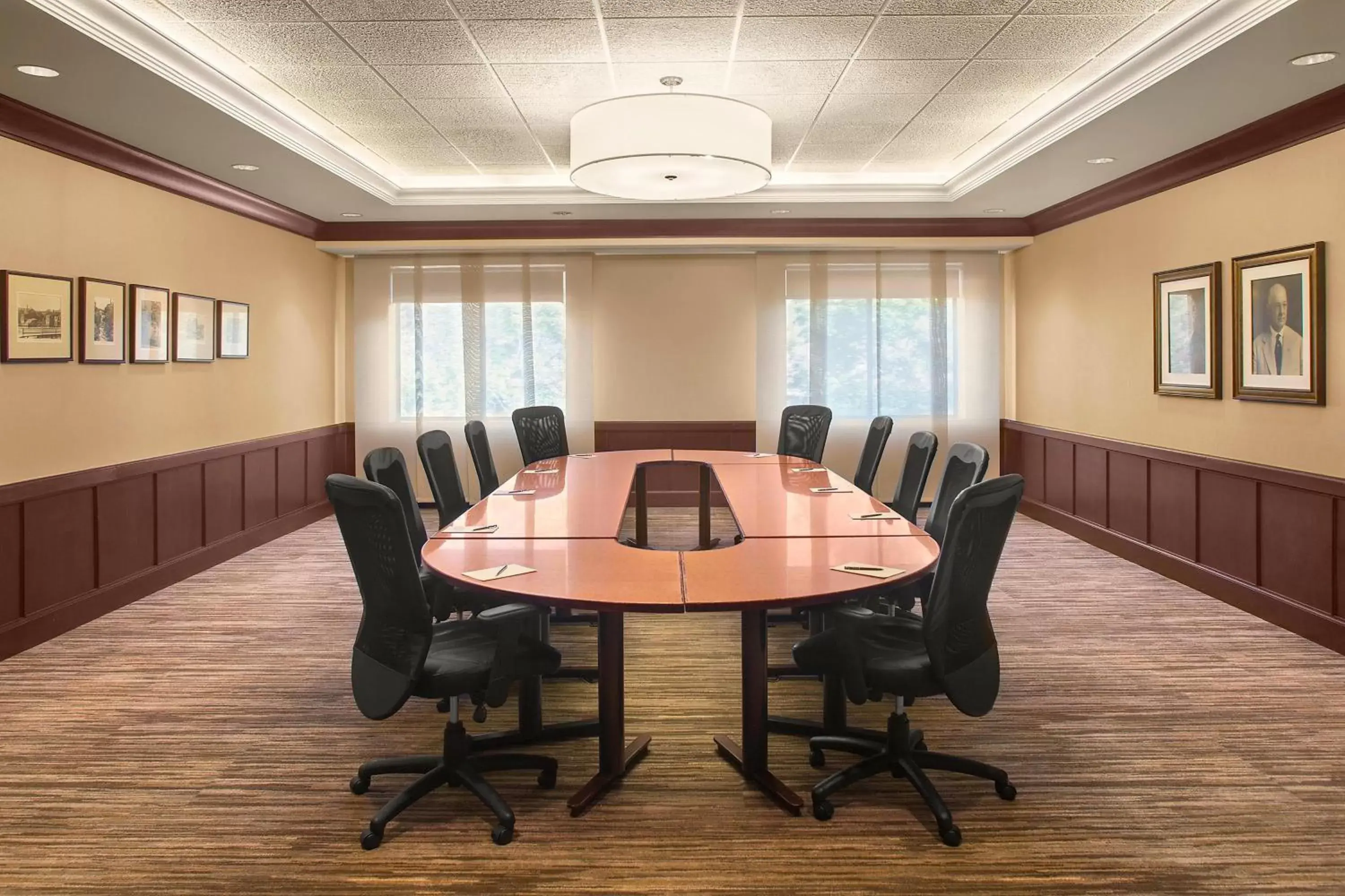 Meeting/conference room in Sheraton Suites Akron Cuyahoga Falls