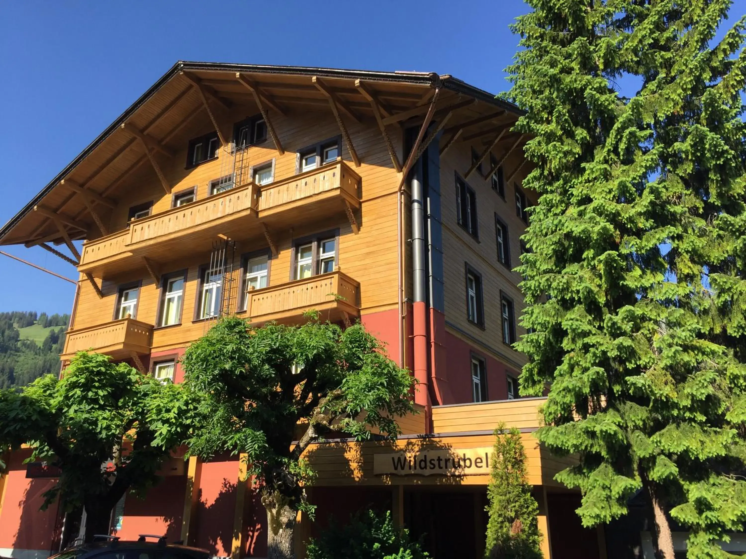 Facade/entrance, Property Building in Sporthotel Wildstrubel