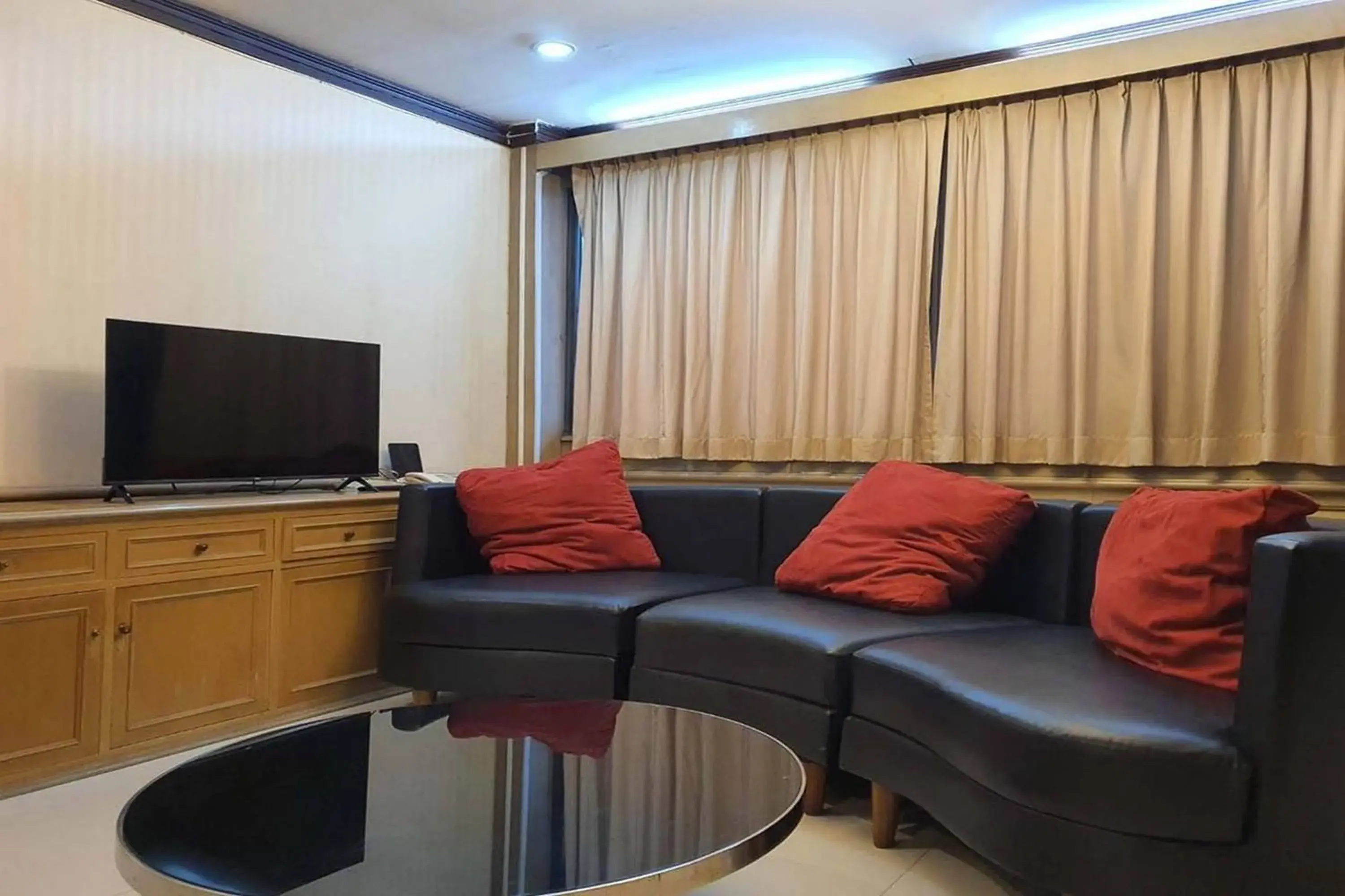 Living room, Seating Area in Cordia Residence Sathorn