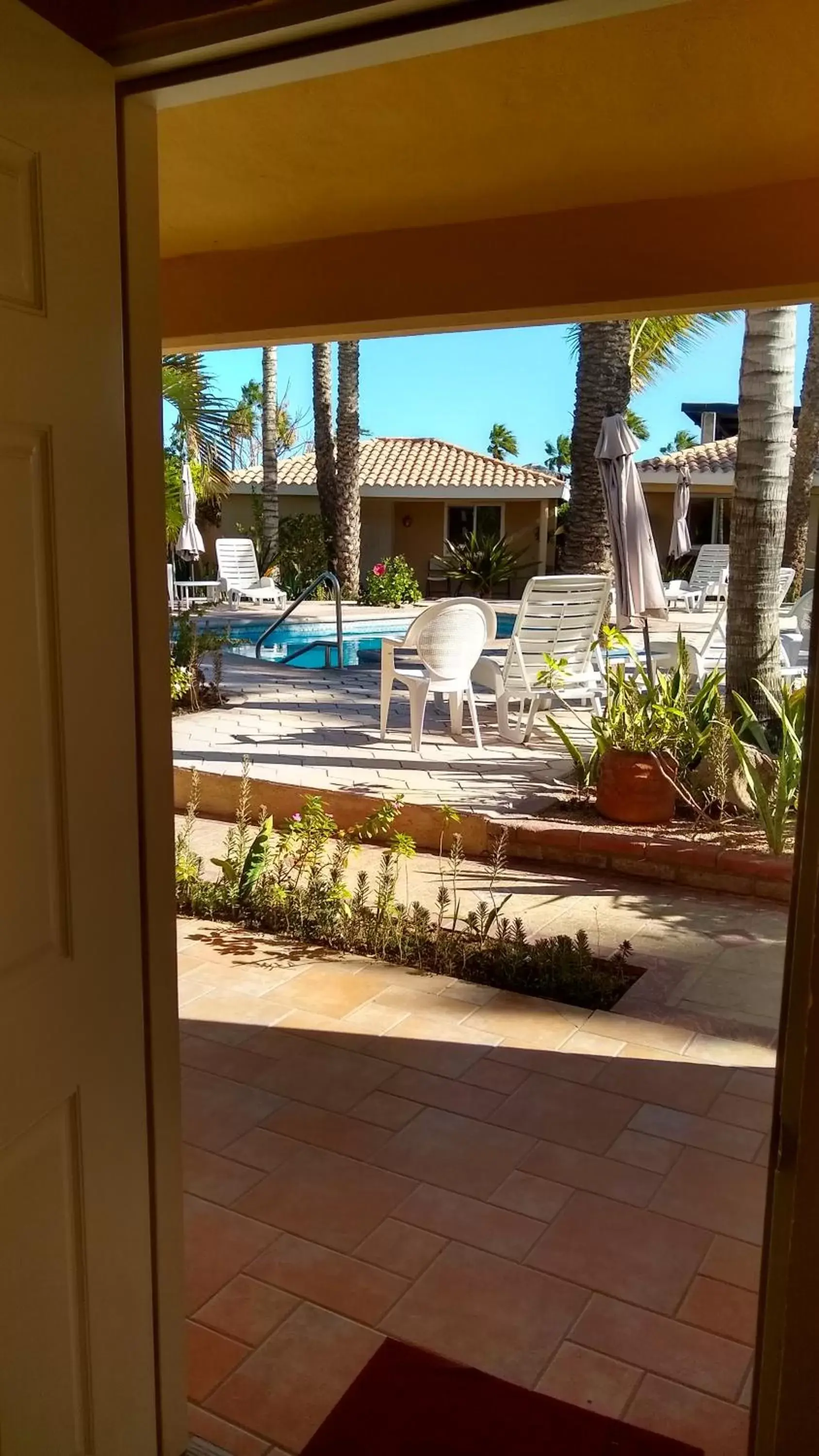 Balcony/Terrace, Pool View in Coco Cabanas Loreto