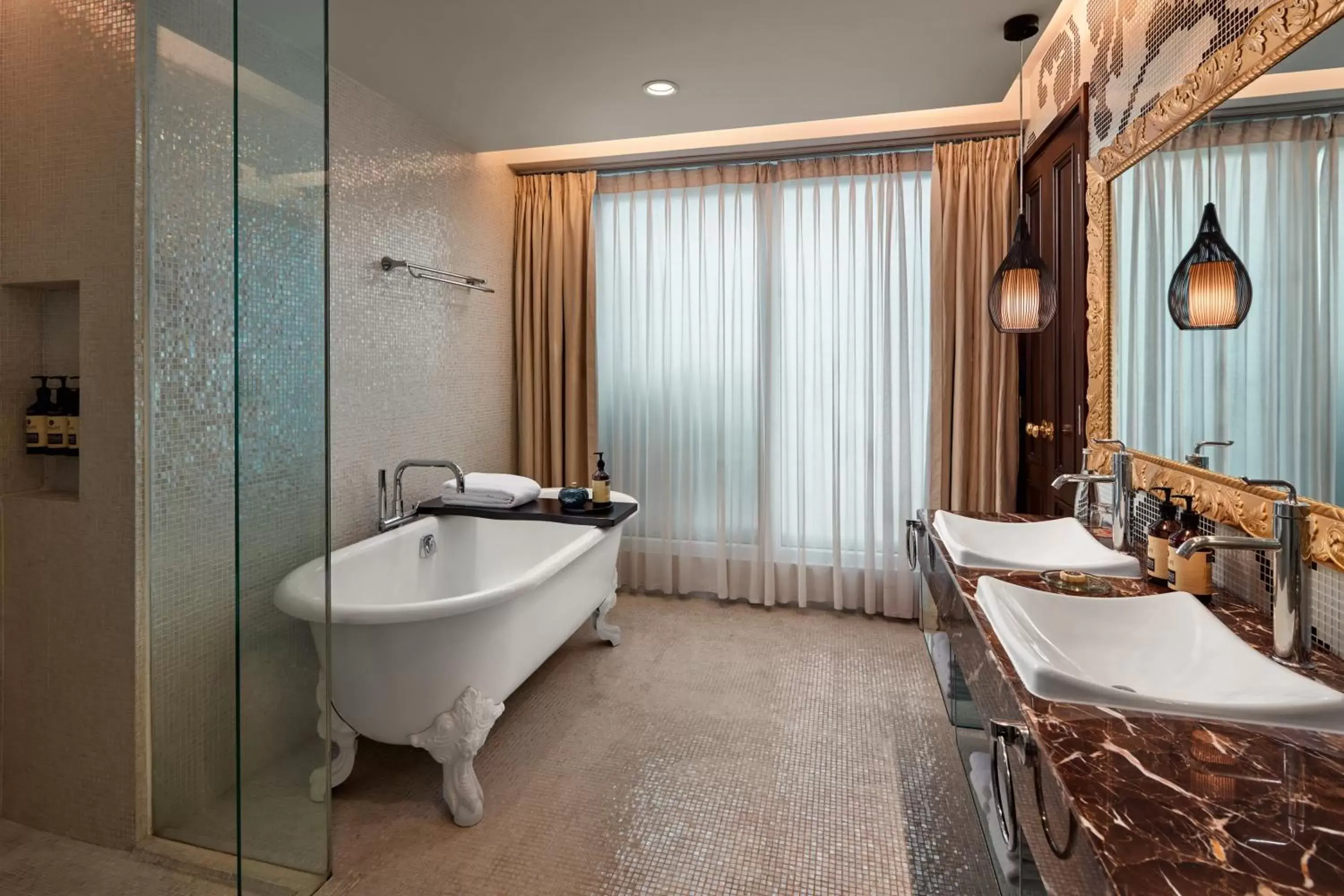 Bathroom in Hotel de l'Opera Hanoi - MGallery