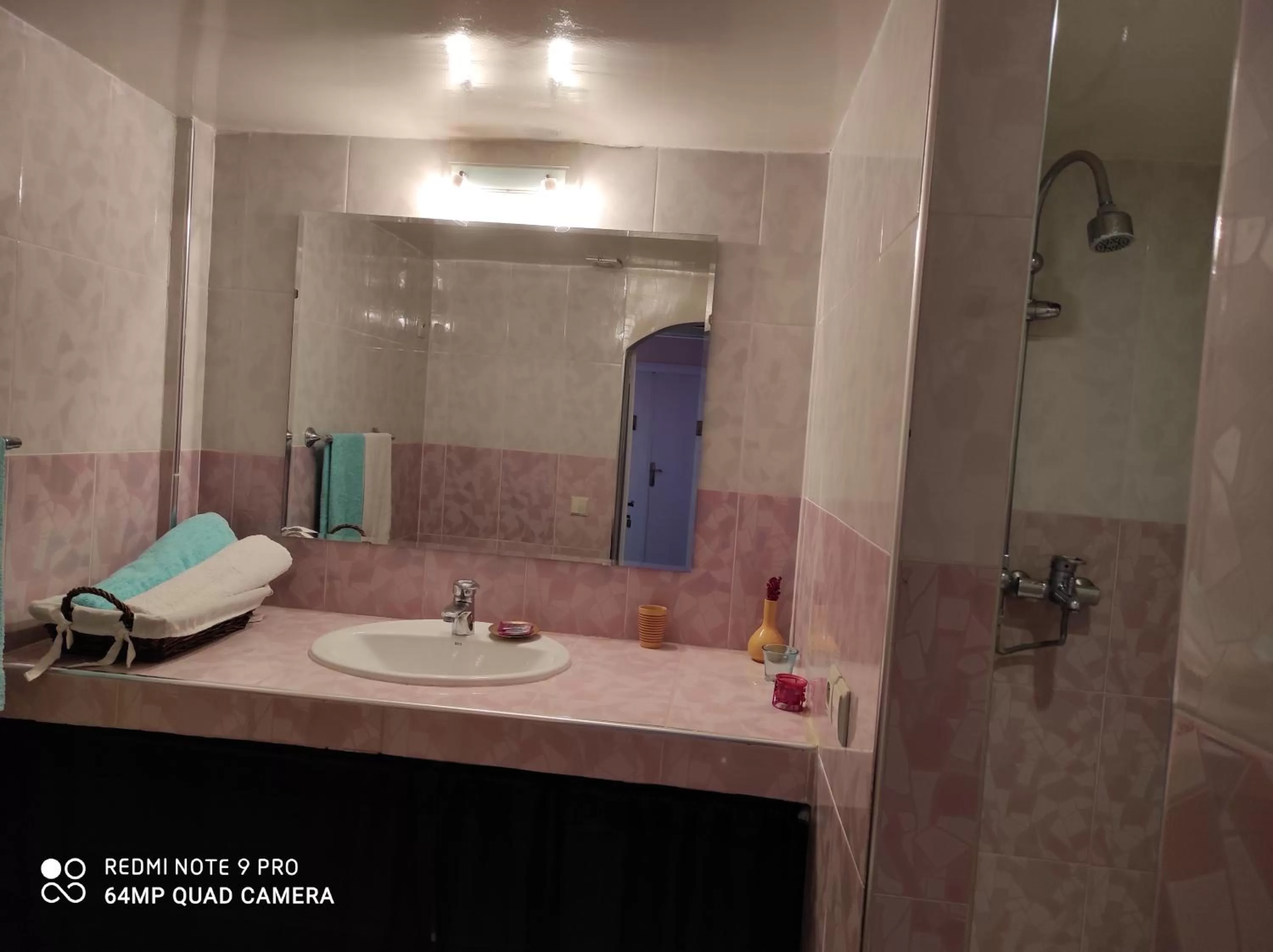 Bathroom in Riad Dar Zidane