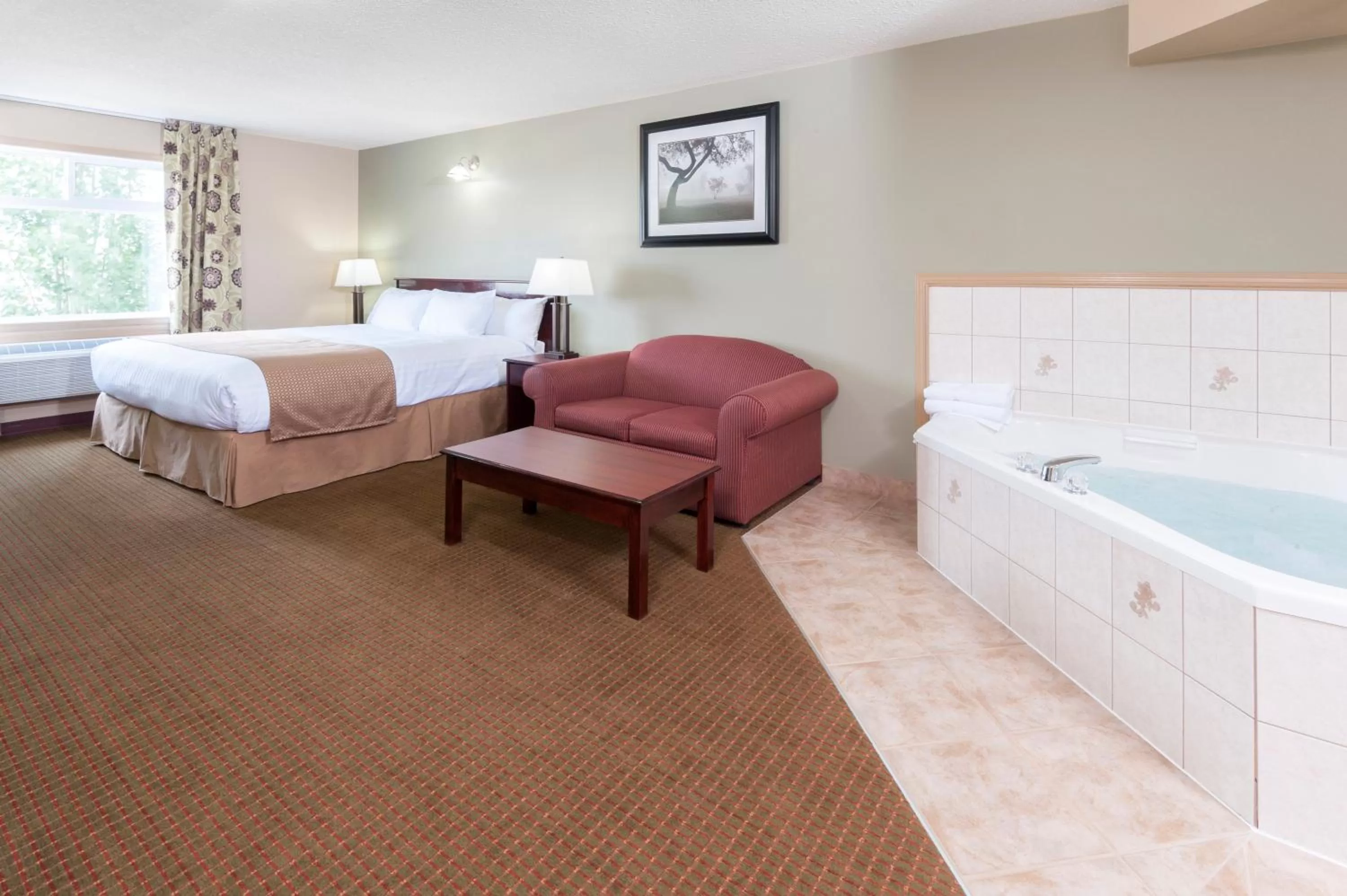 Bedroom, Bed in Super 8 by Wyndham Fort Saskatchewan