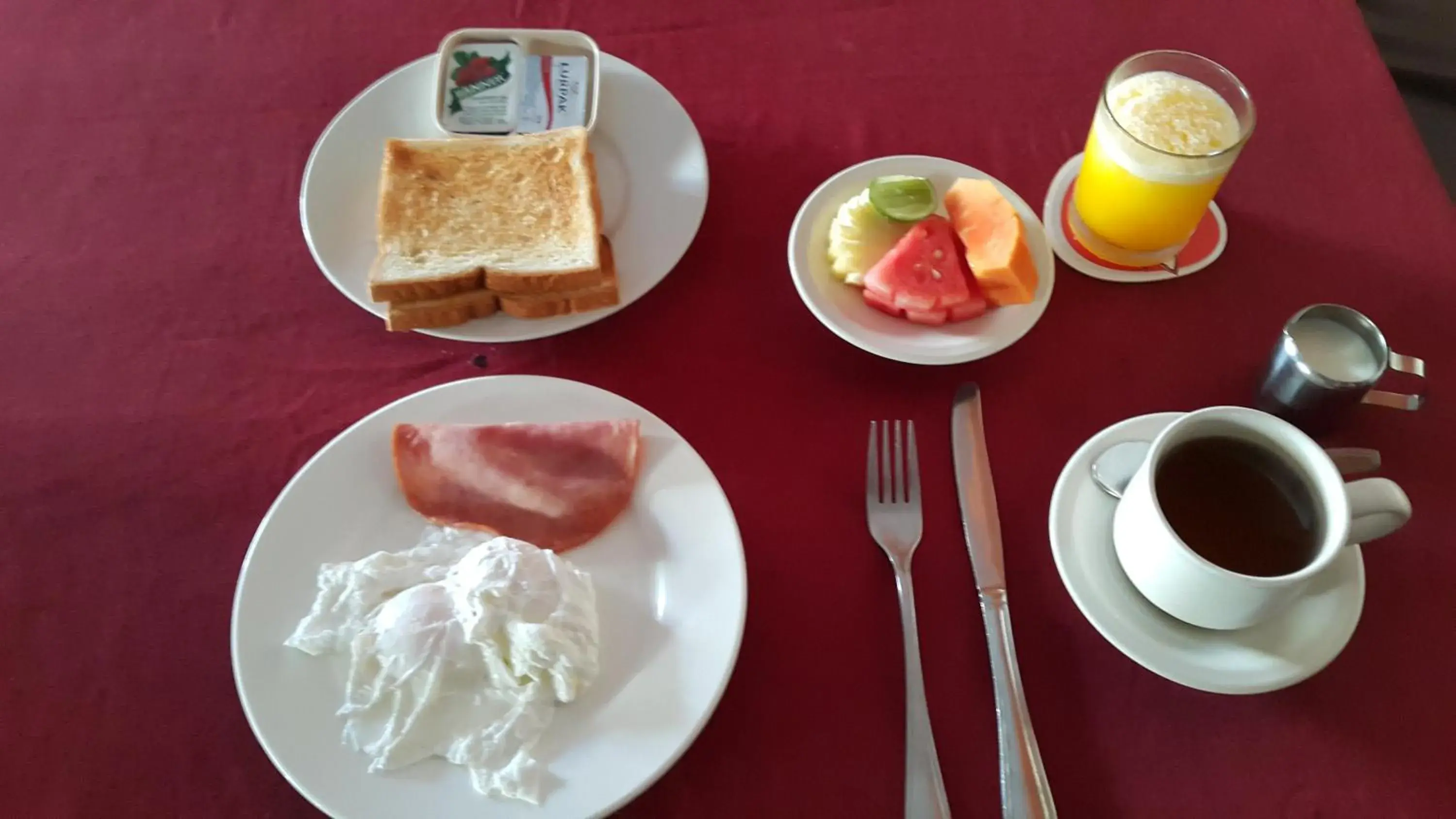 American breakfast, Breakfast in La Walon Hotel