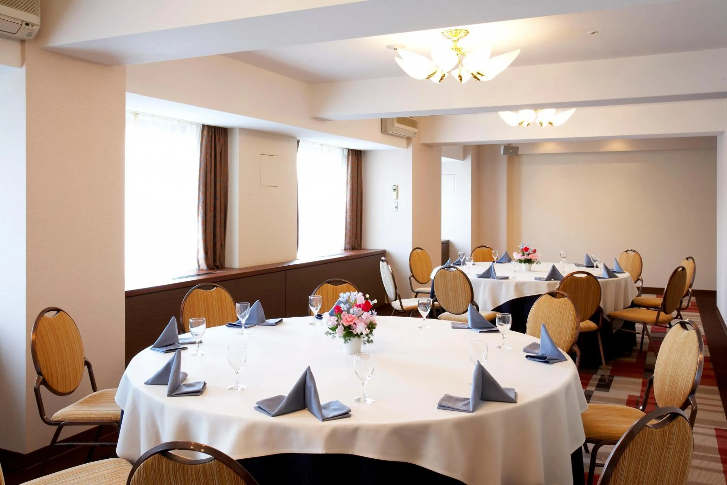 Banquet/Function facilities in the b hachioji