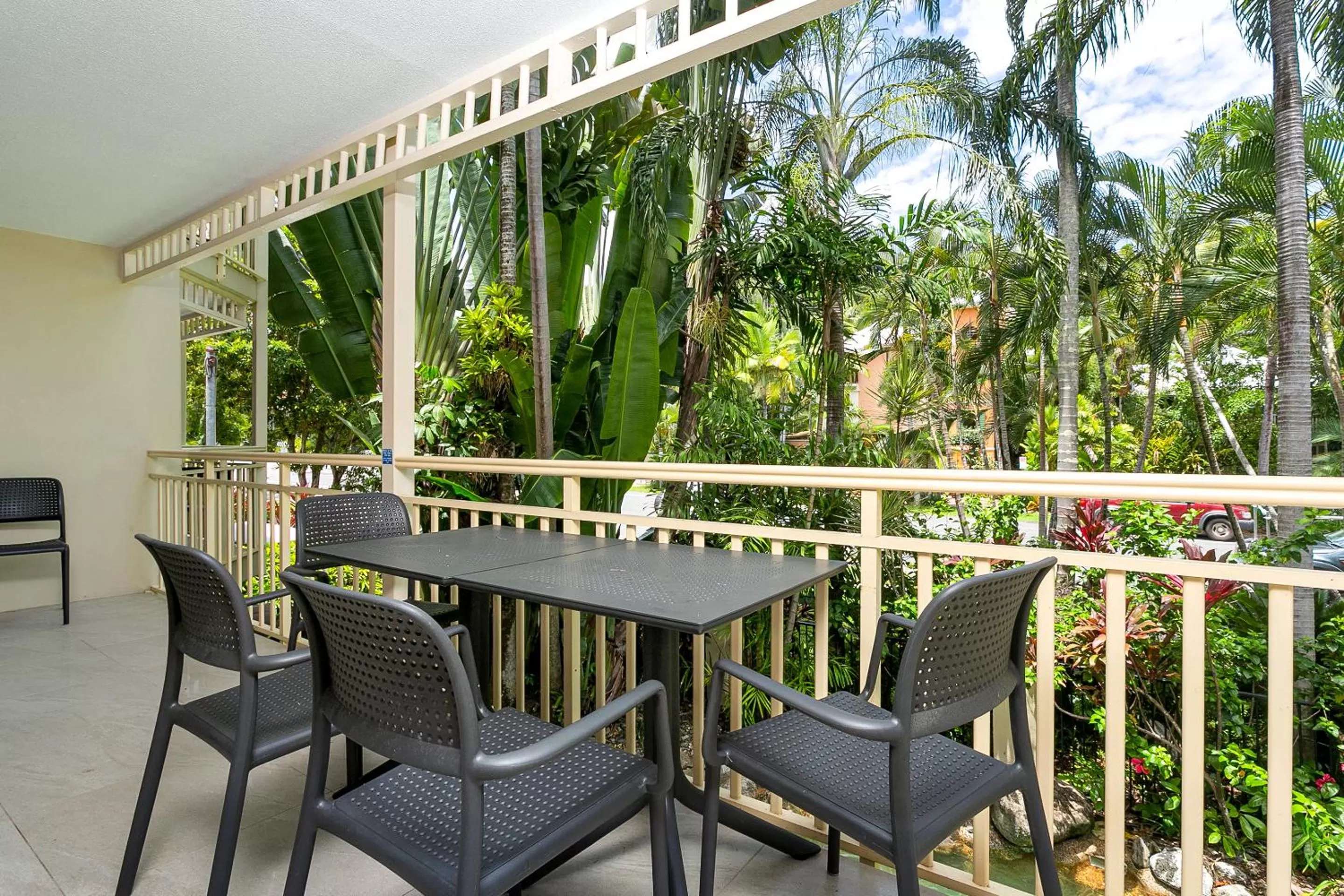 Balcony/Terrace in Driftwood Mantaray - Official Onsite Reception and Check In