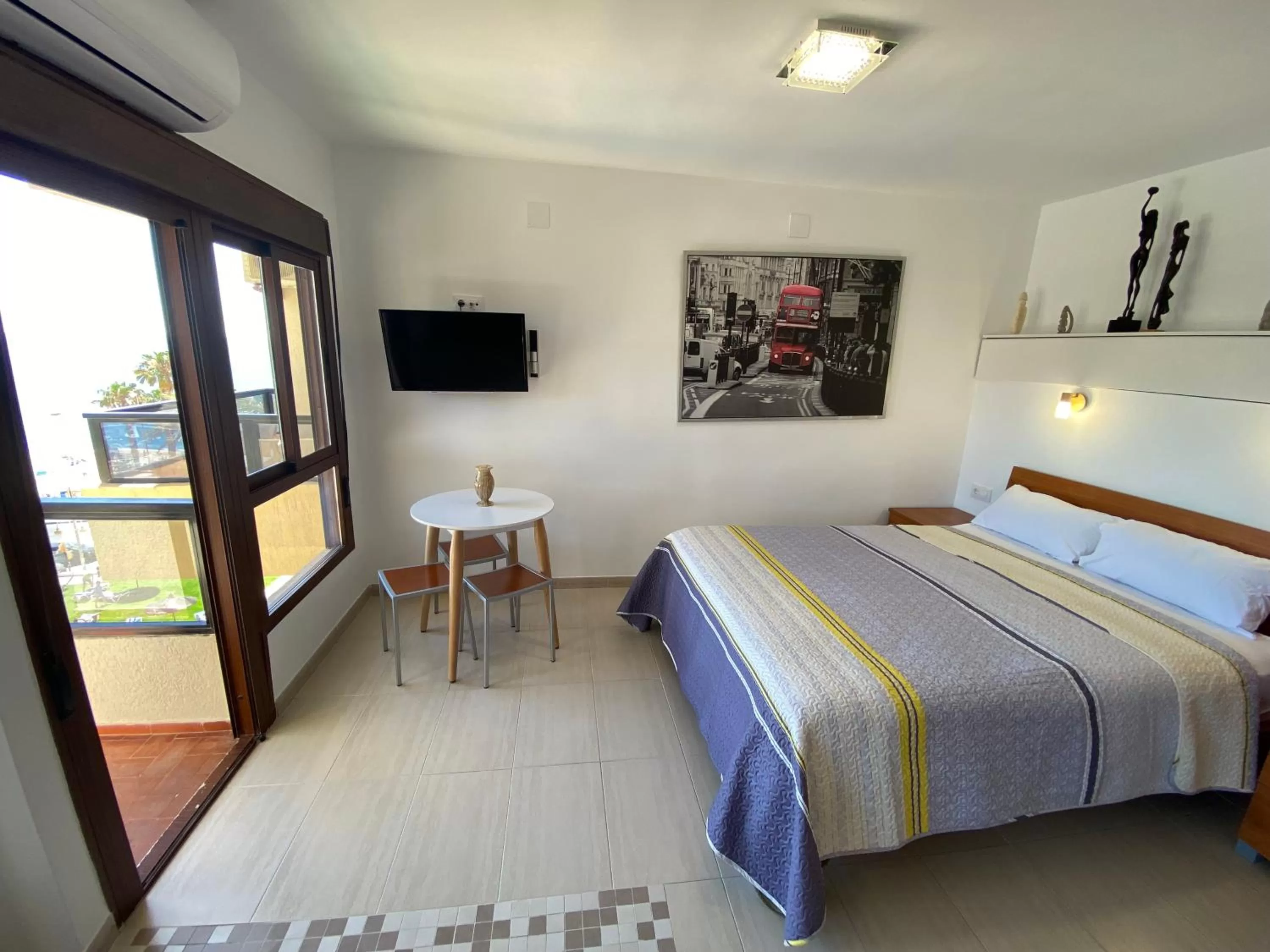 Balcony/Terrace, Bed in Benalmadena ALOHA PLAYA SEA VIEW LOFT