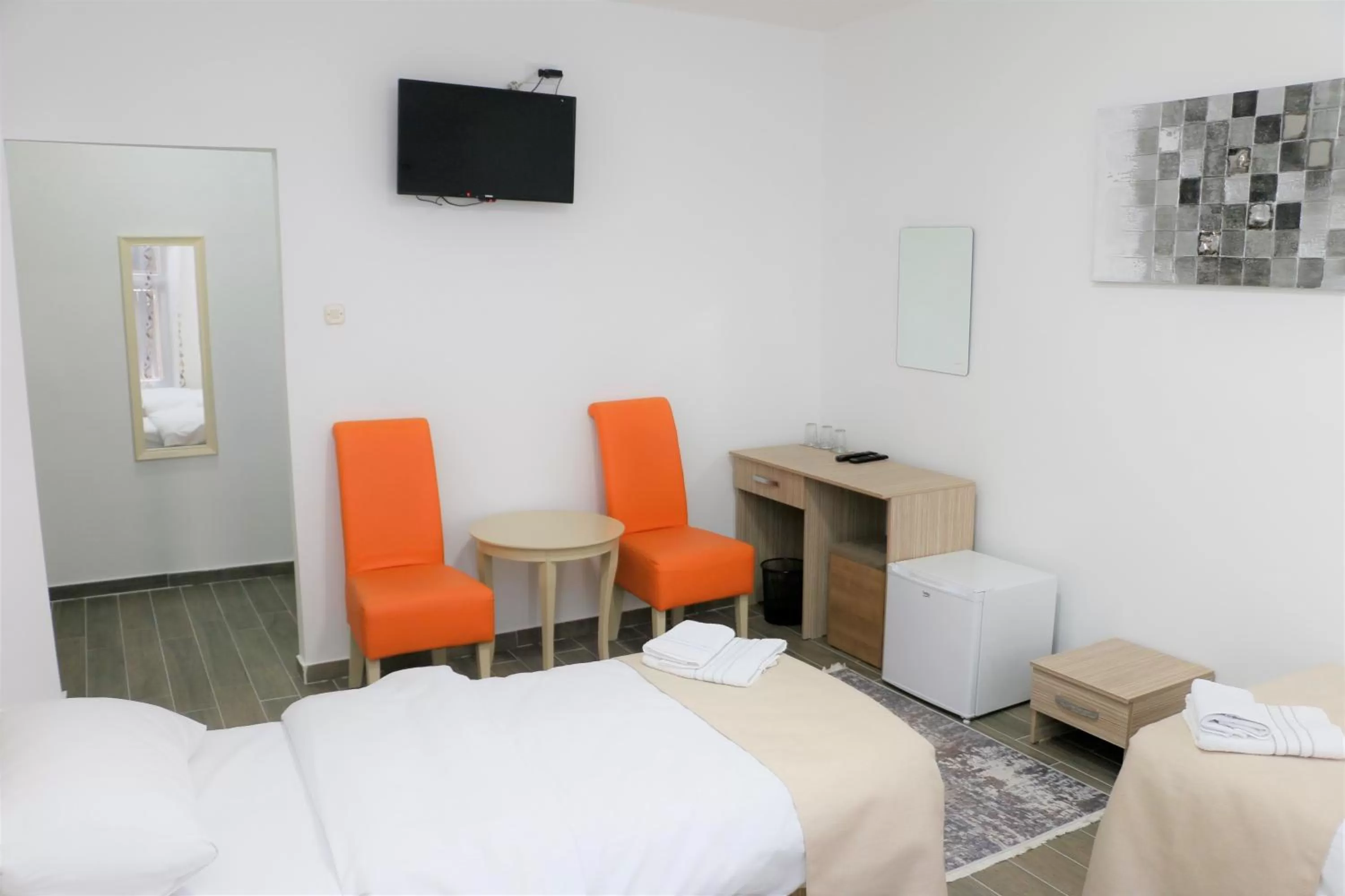 TV and multimedia, Bed in Hotel Old Konak