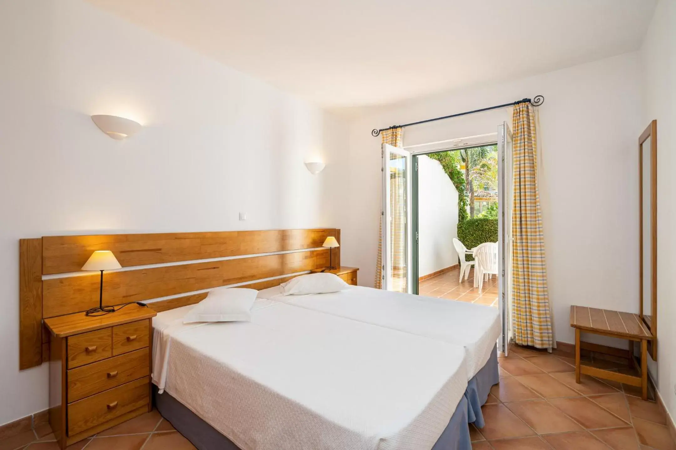 Bed in Quinta do Morgado - Apartamentos Turisticos Monte Da Eira