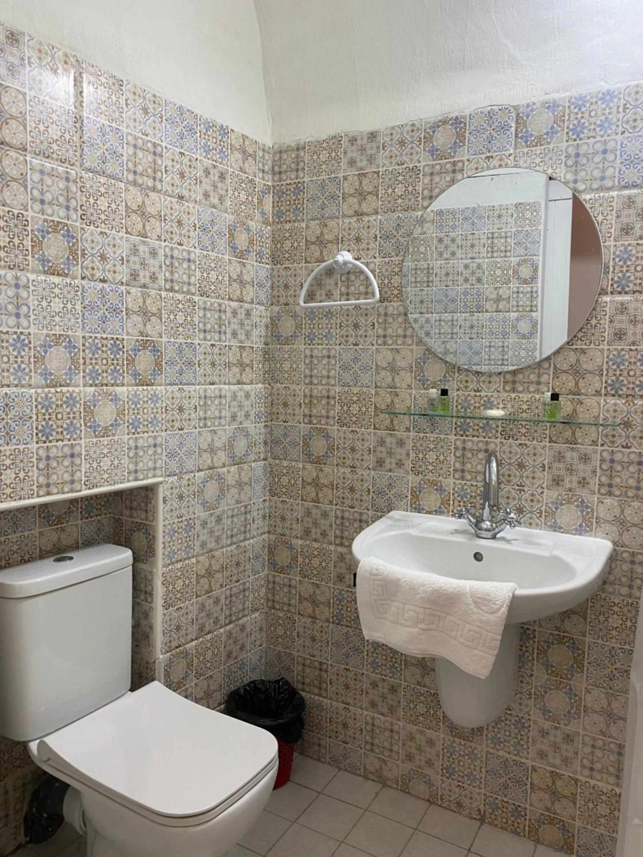 Toilet, Bathroom in Djerba Authentique