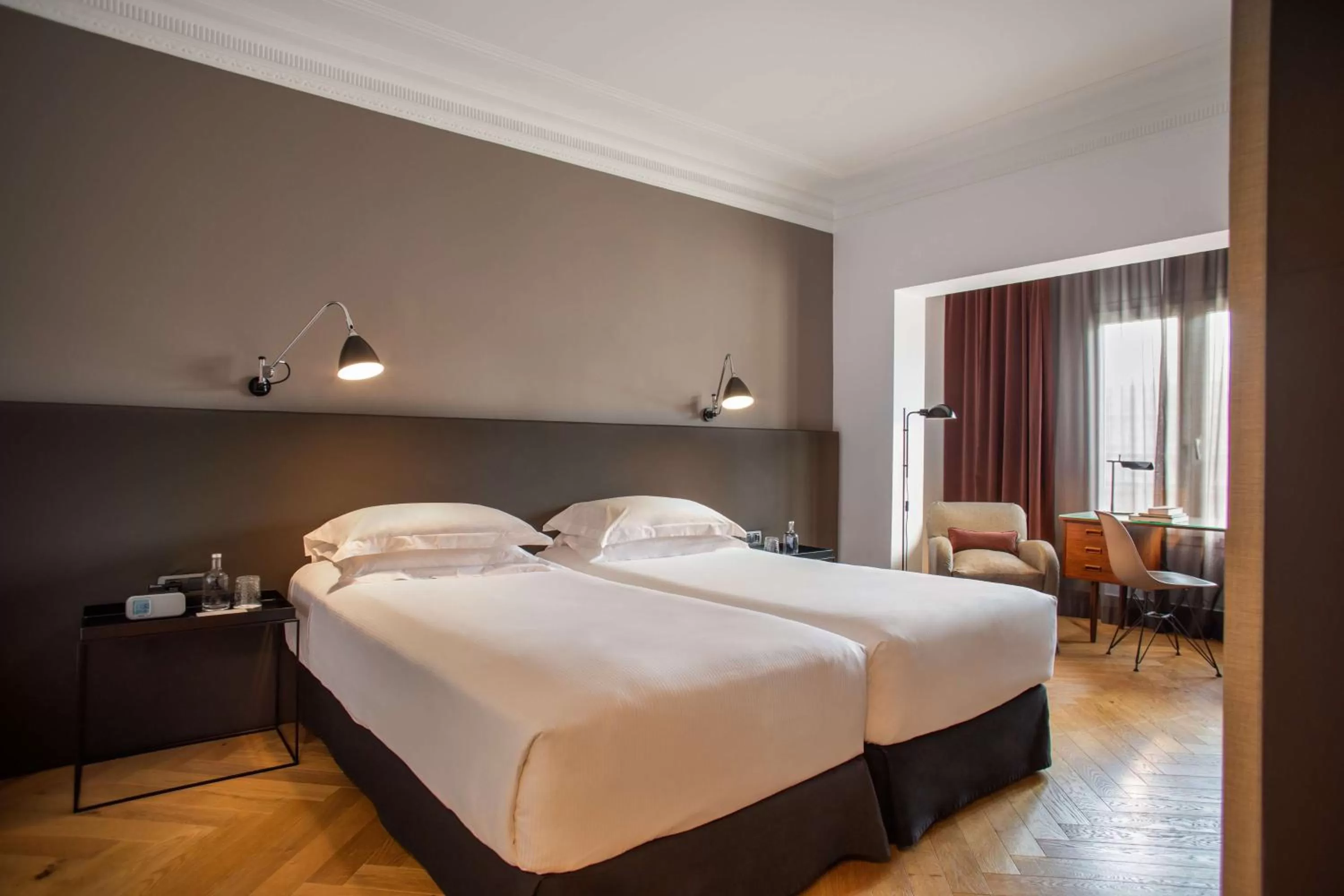 Bed in Alexandra Barcelona Hotel, Curio Collection by Hilton