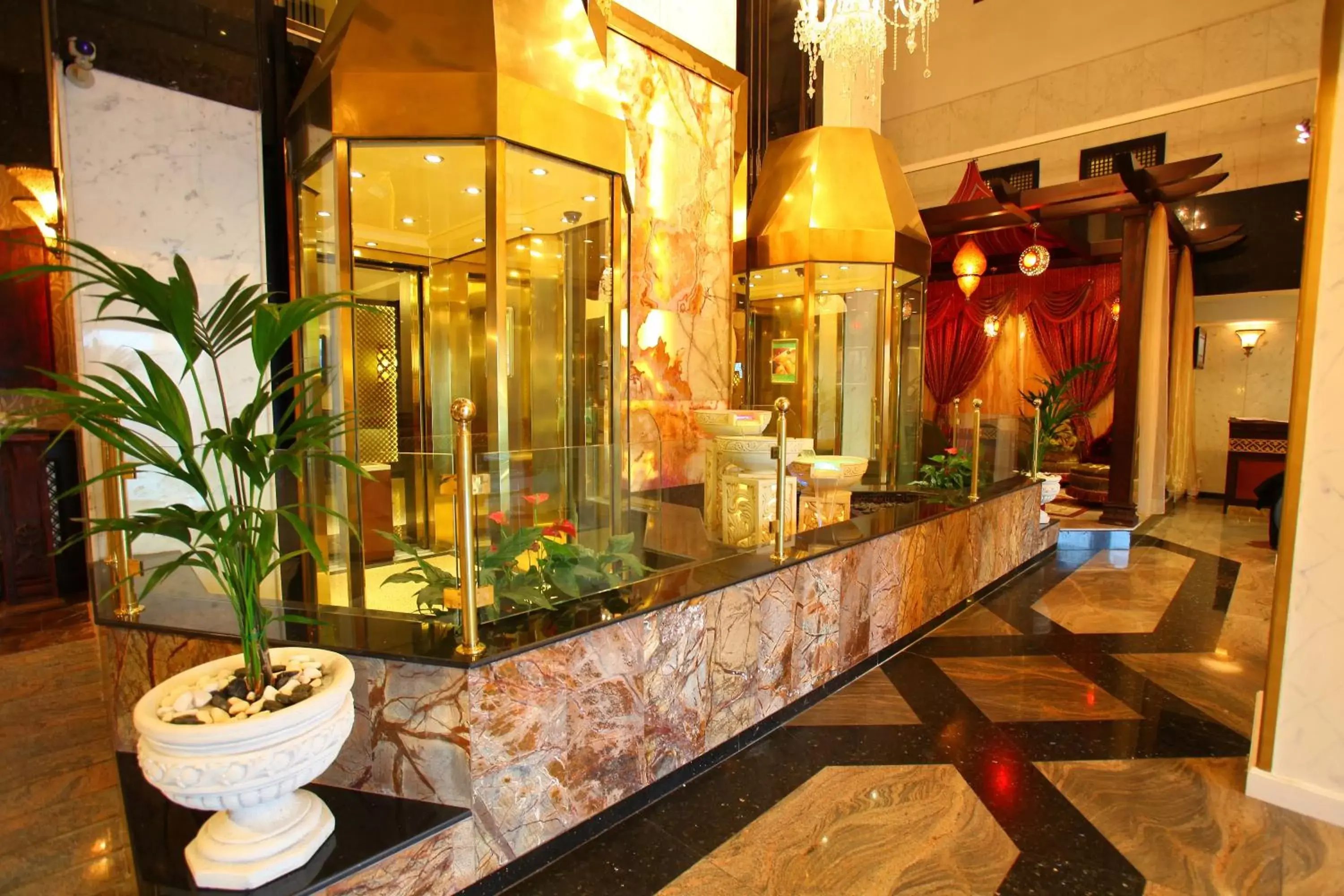 Lobby or reception in Arabian Courtyard Hotel & Spa