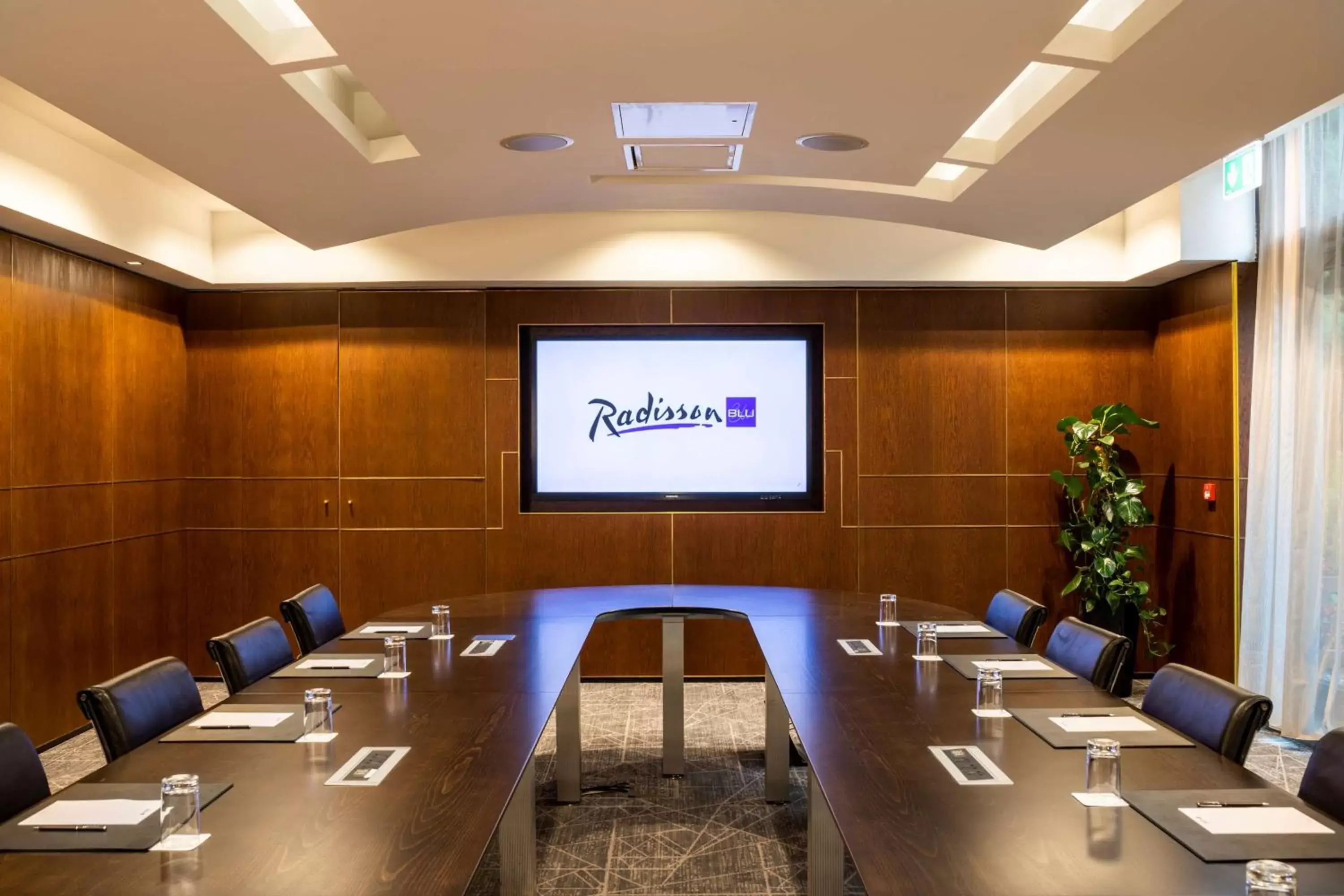 On site, Business Area/Conference Room in Radisson Blu Royal Hotel Dublin