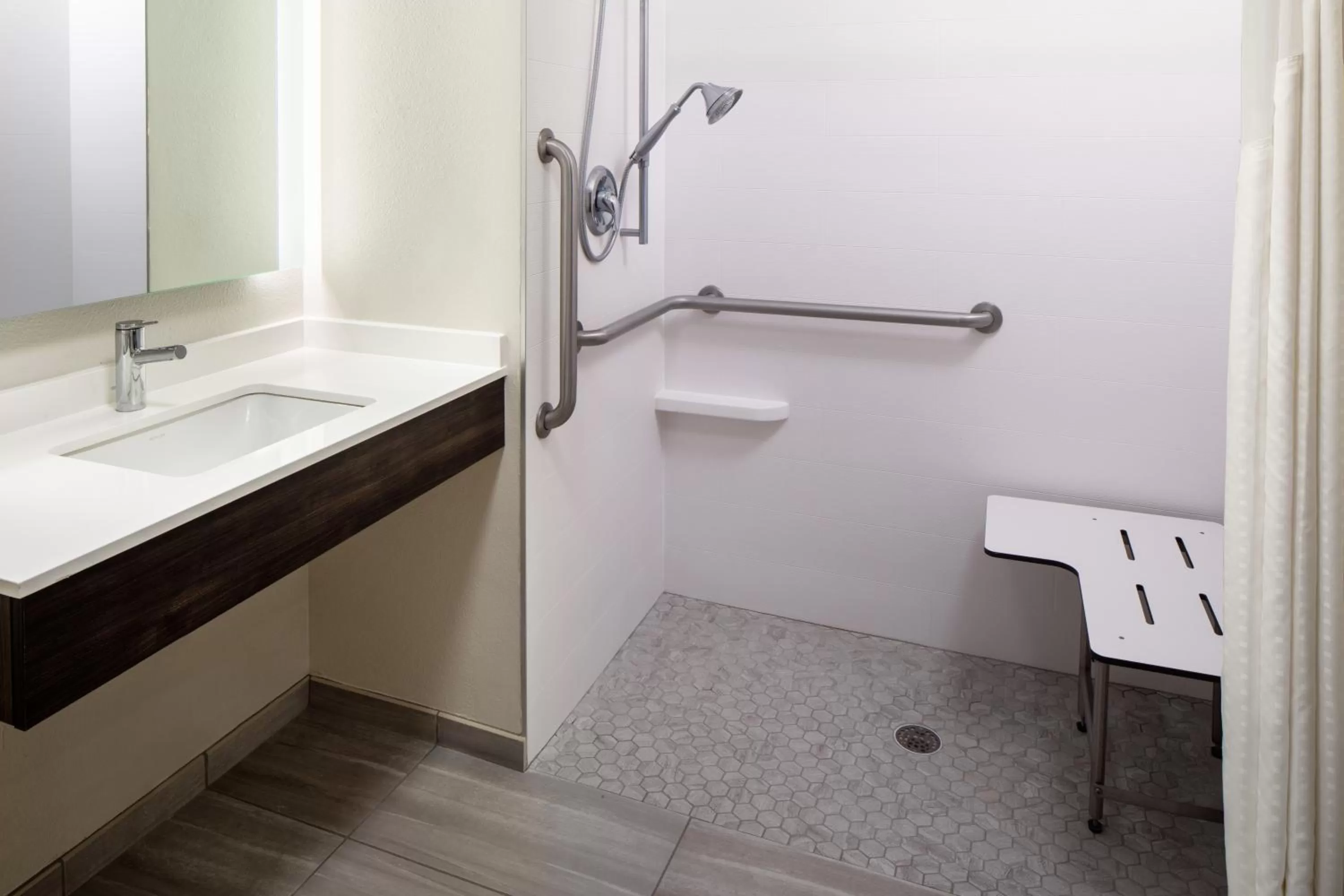 Bathroom in Holiday Inn Express and Suites Los Alamos Entrada Park by IHG