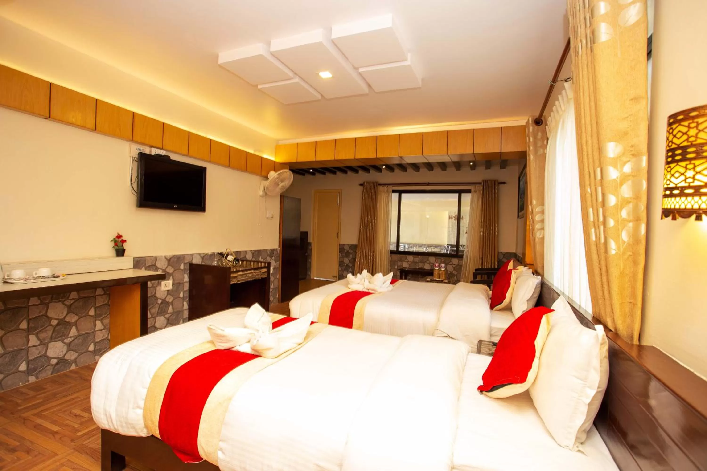 Photo of the whole room, Bed in Hotel Splendid View