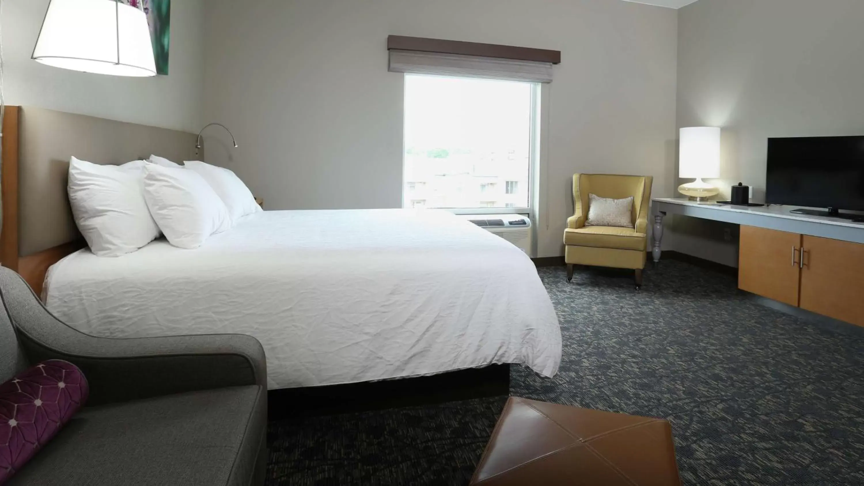 Bedroom, Bed in Hilton Garden Inn Arvada/Denver, CO