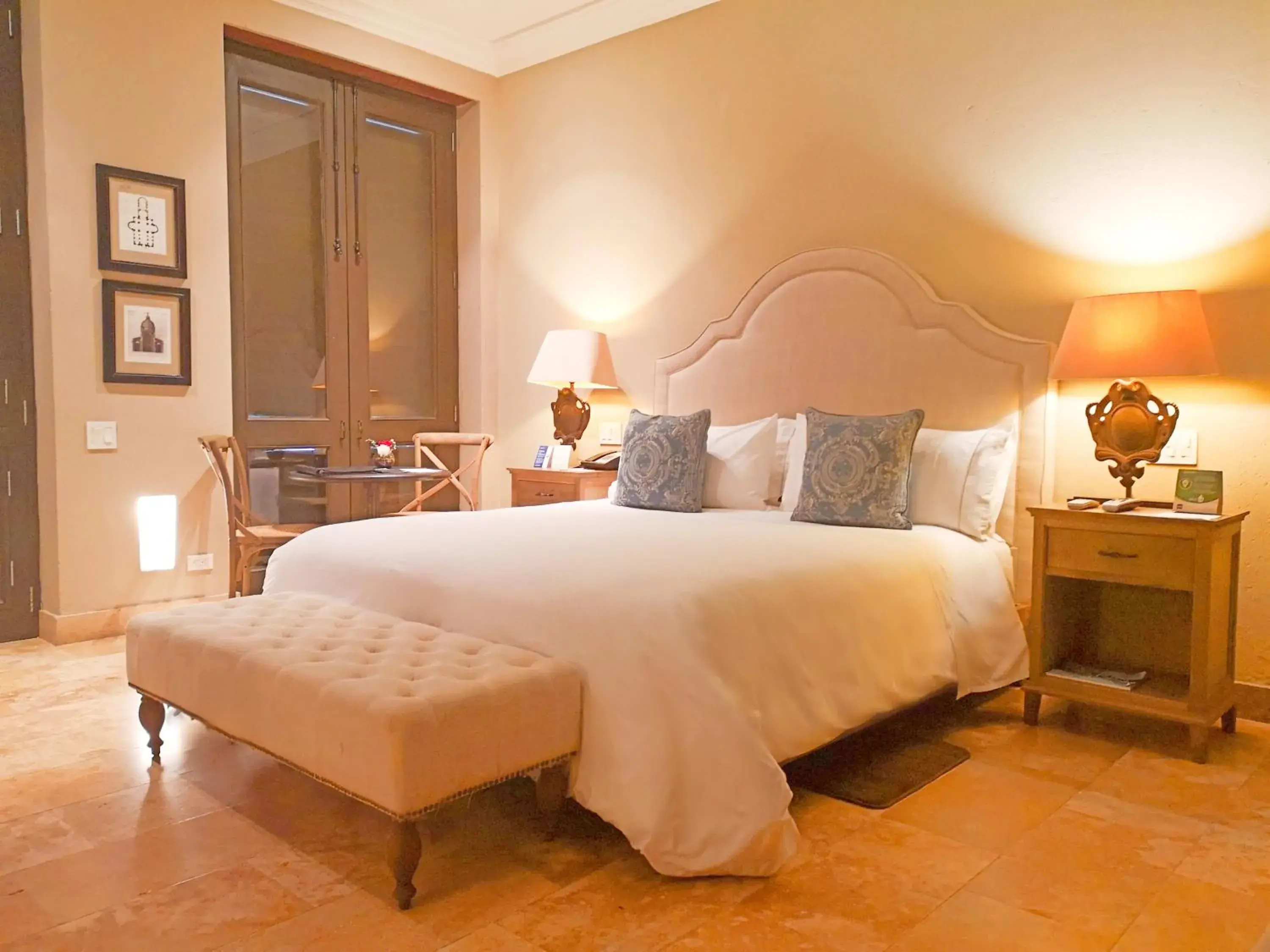 Bed in Bastión Luxury Hotel