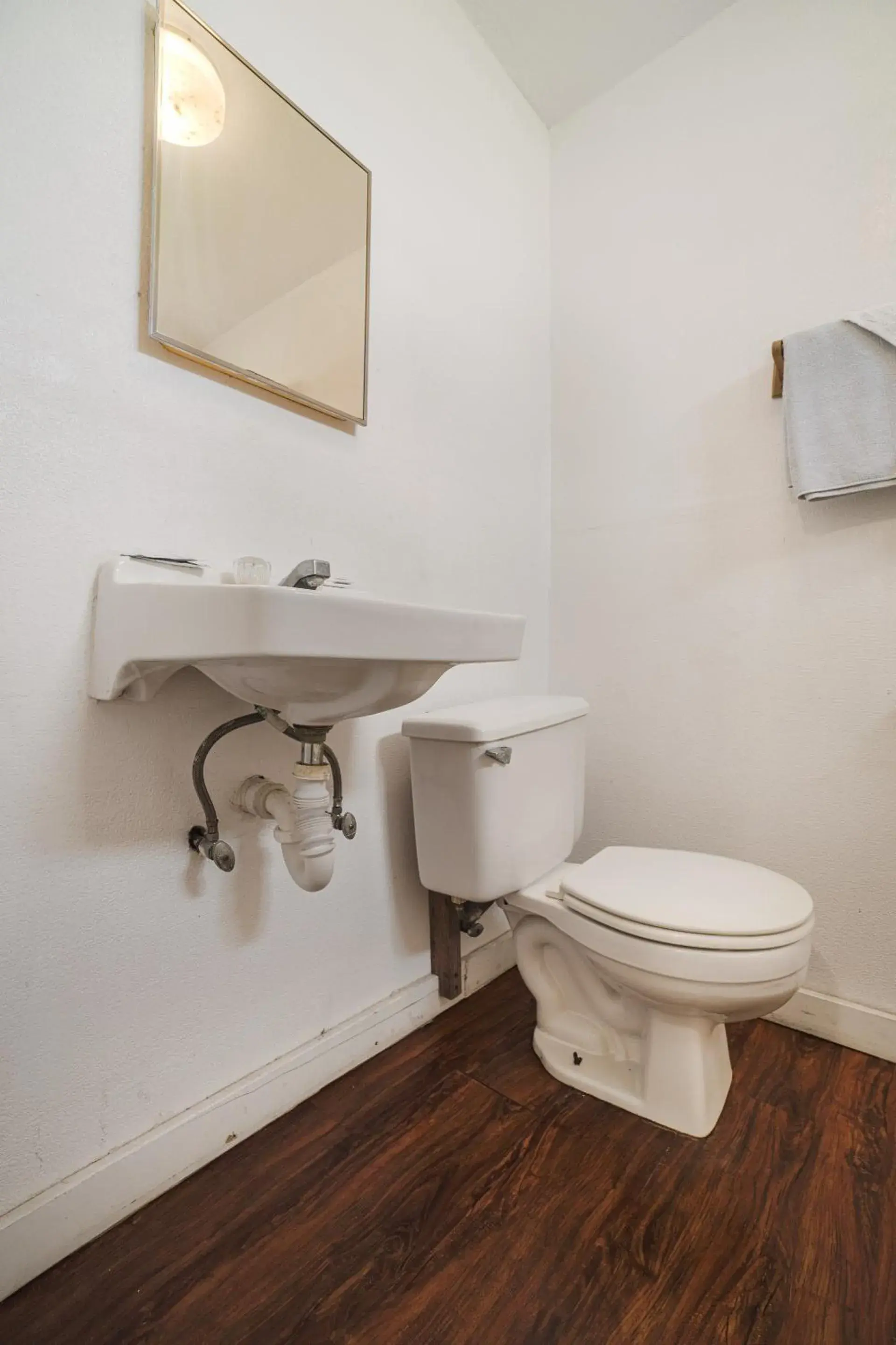 Bathroom in Budget Inn By OYO Corpus Christi Beach