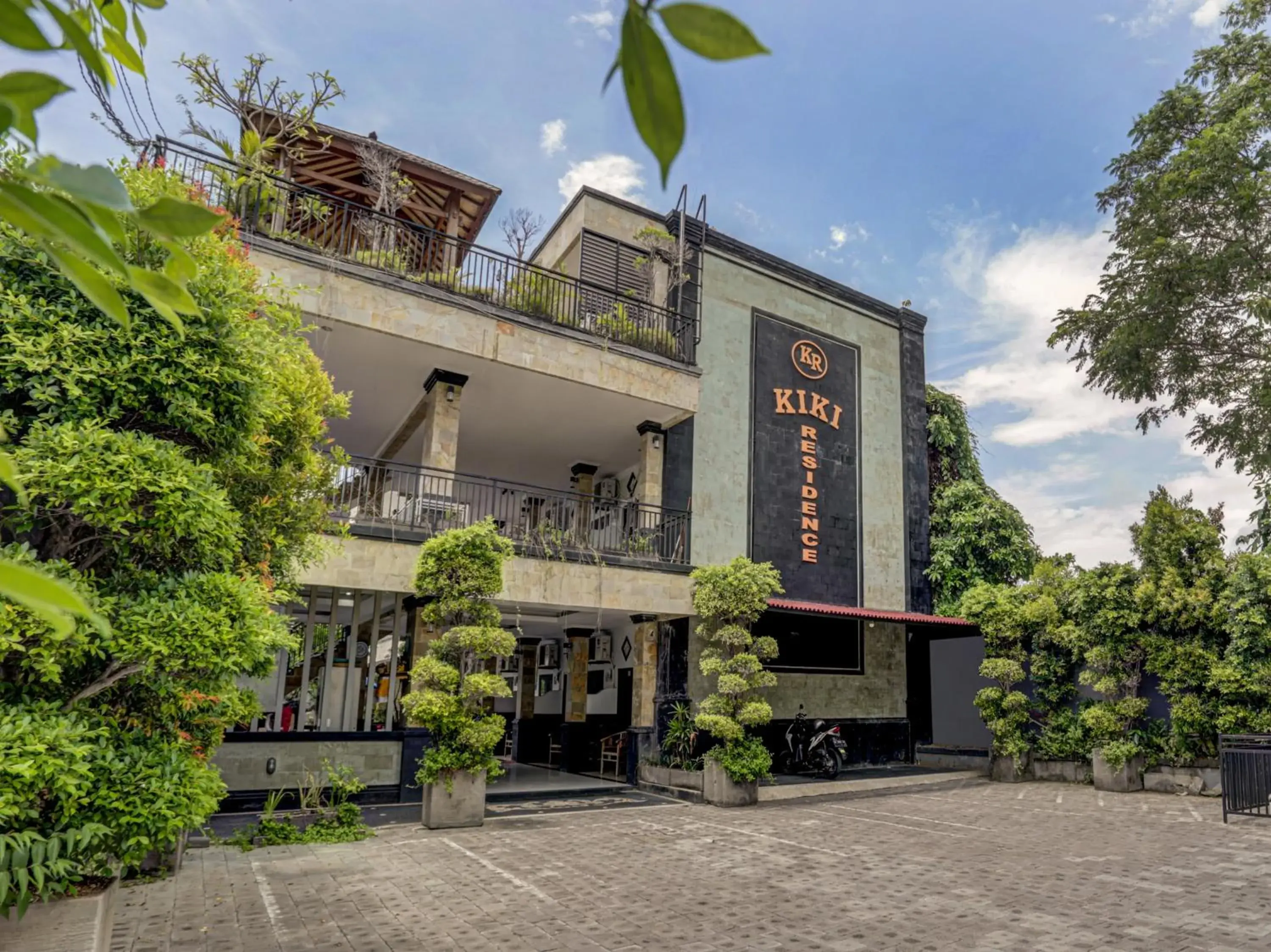 Property Building in OYO 3904 Kiki Residence Bali