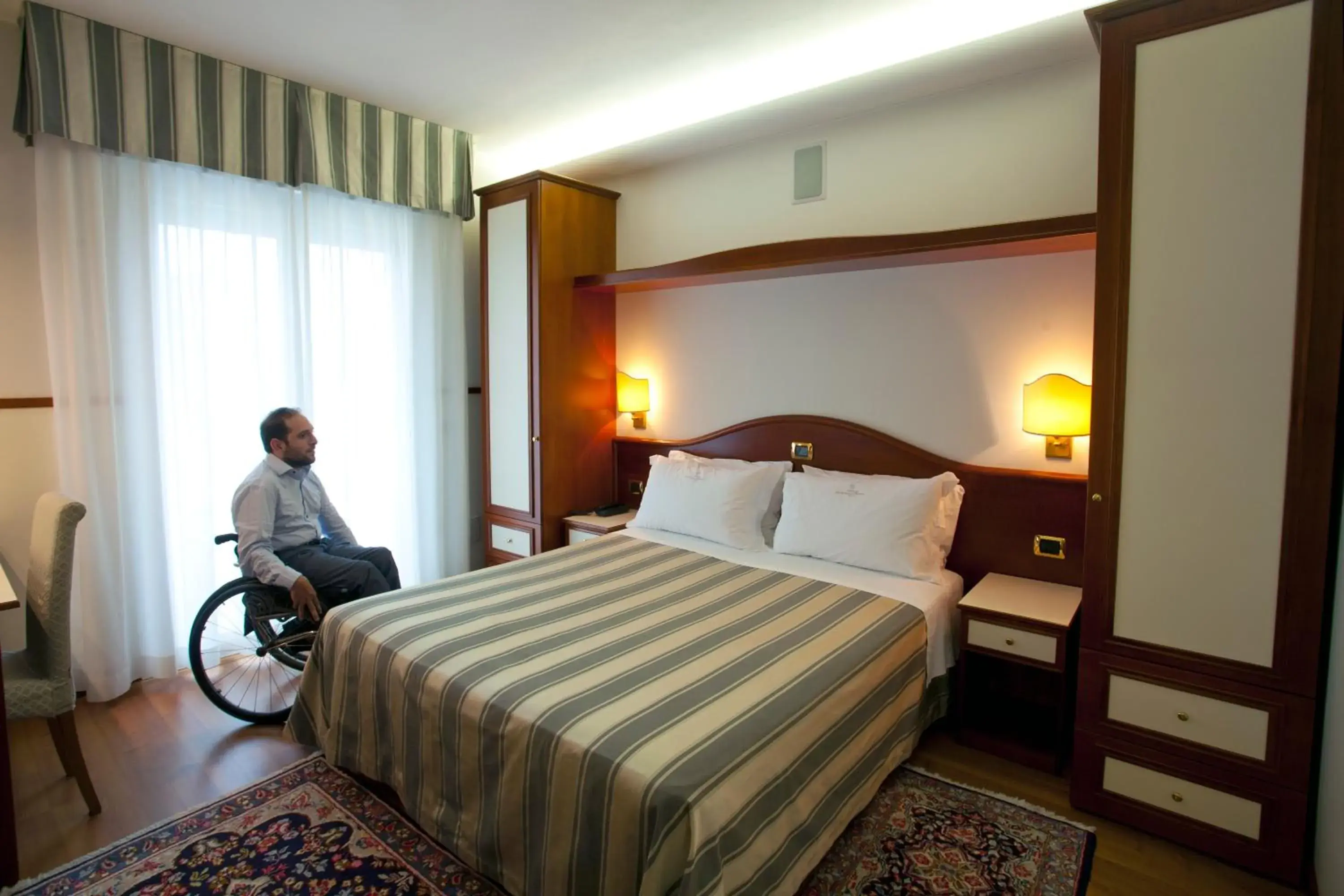 Photo of the whole room, Bed in Hotels Vidi Miramare & Delfino