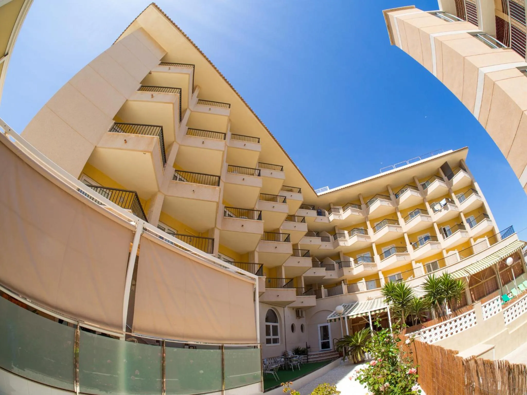 Property building in Hotel Guardamar