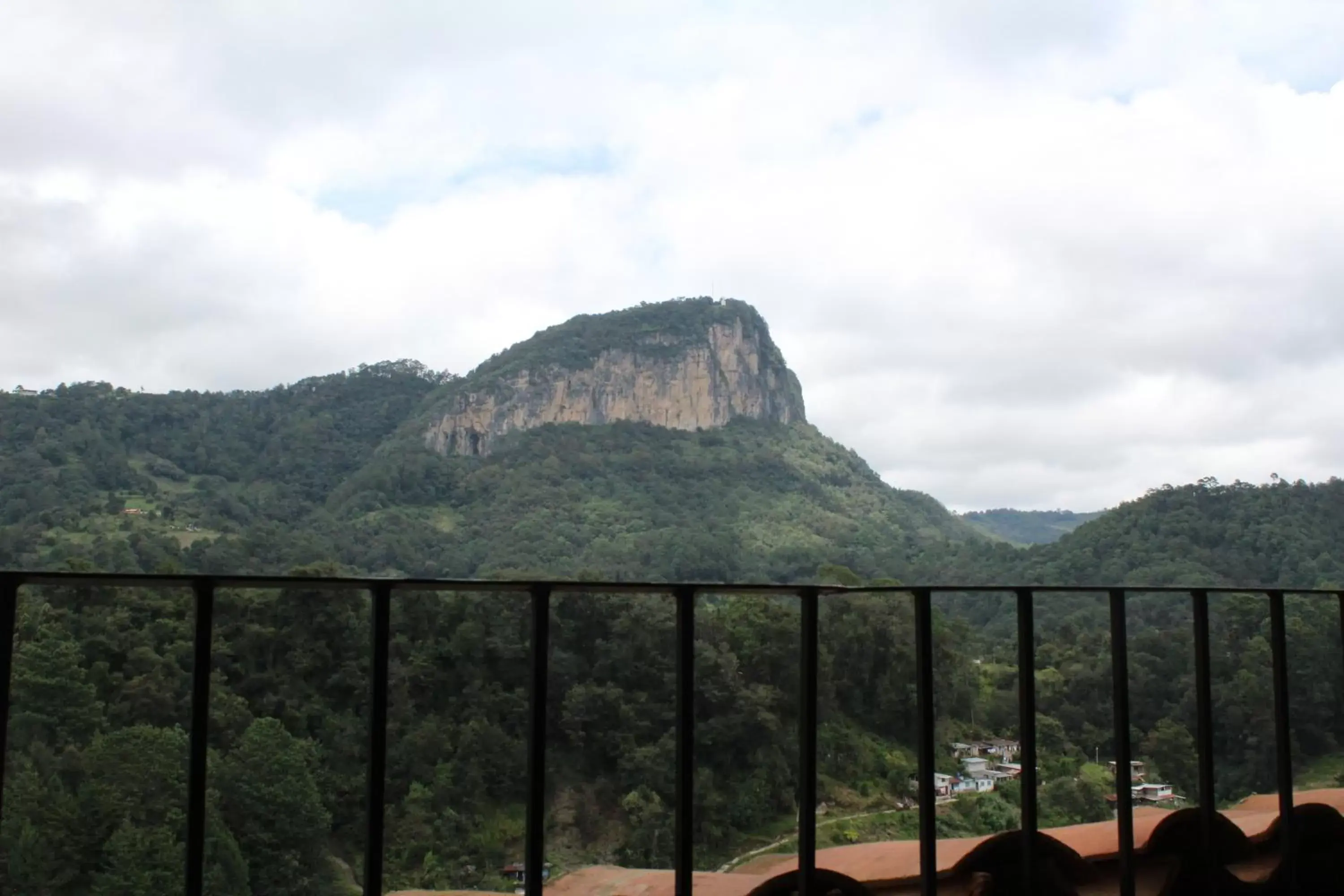 Balcony/Terrace, Mountain View in Hotel San Jorge