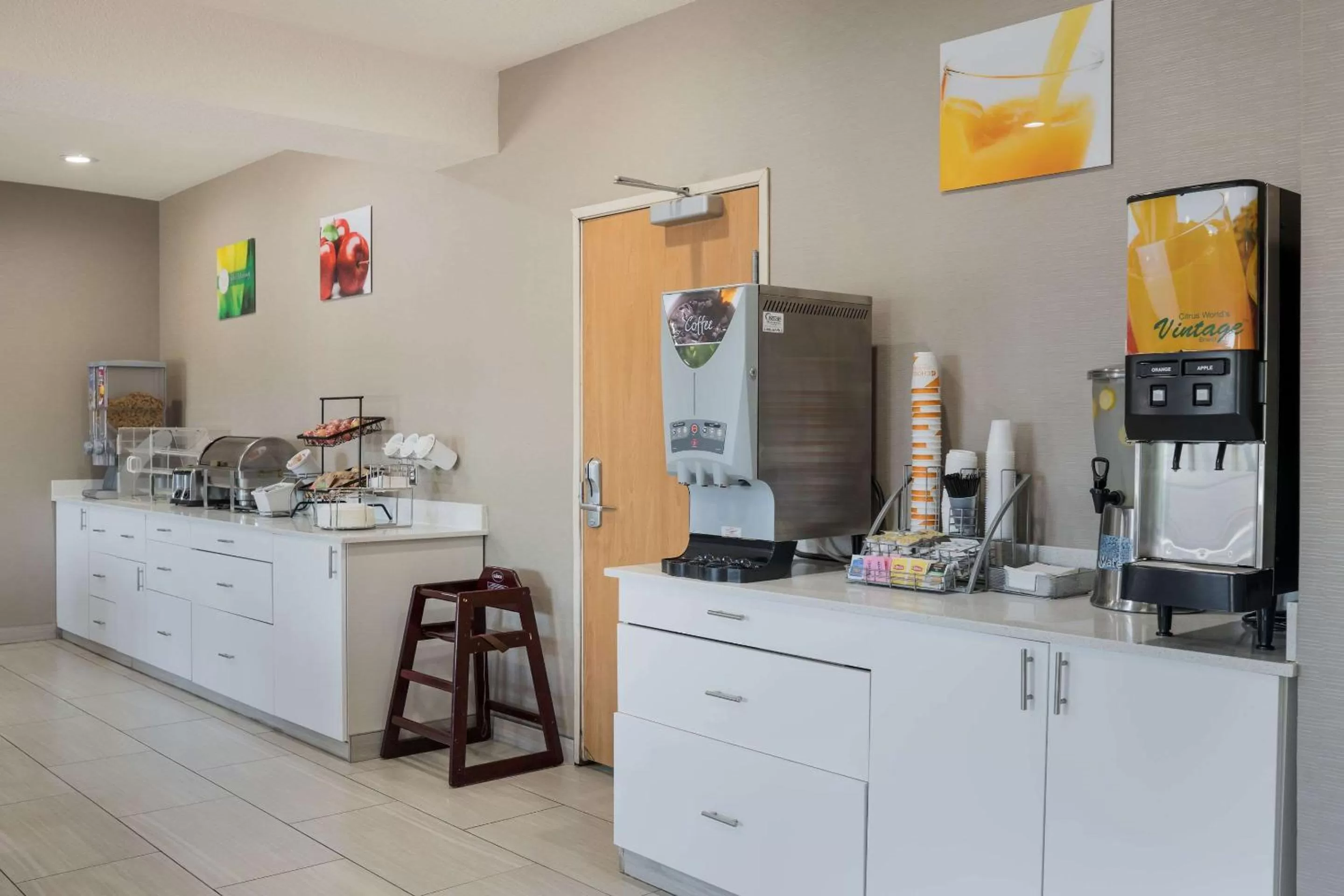 Restaurant/places to eat in Quality Inn & Suites Blue Springs - Kansas City