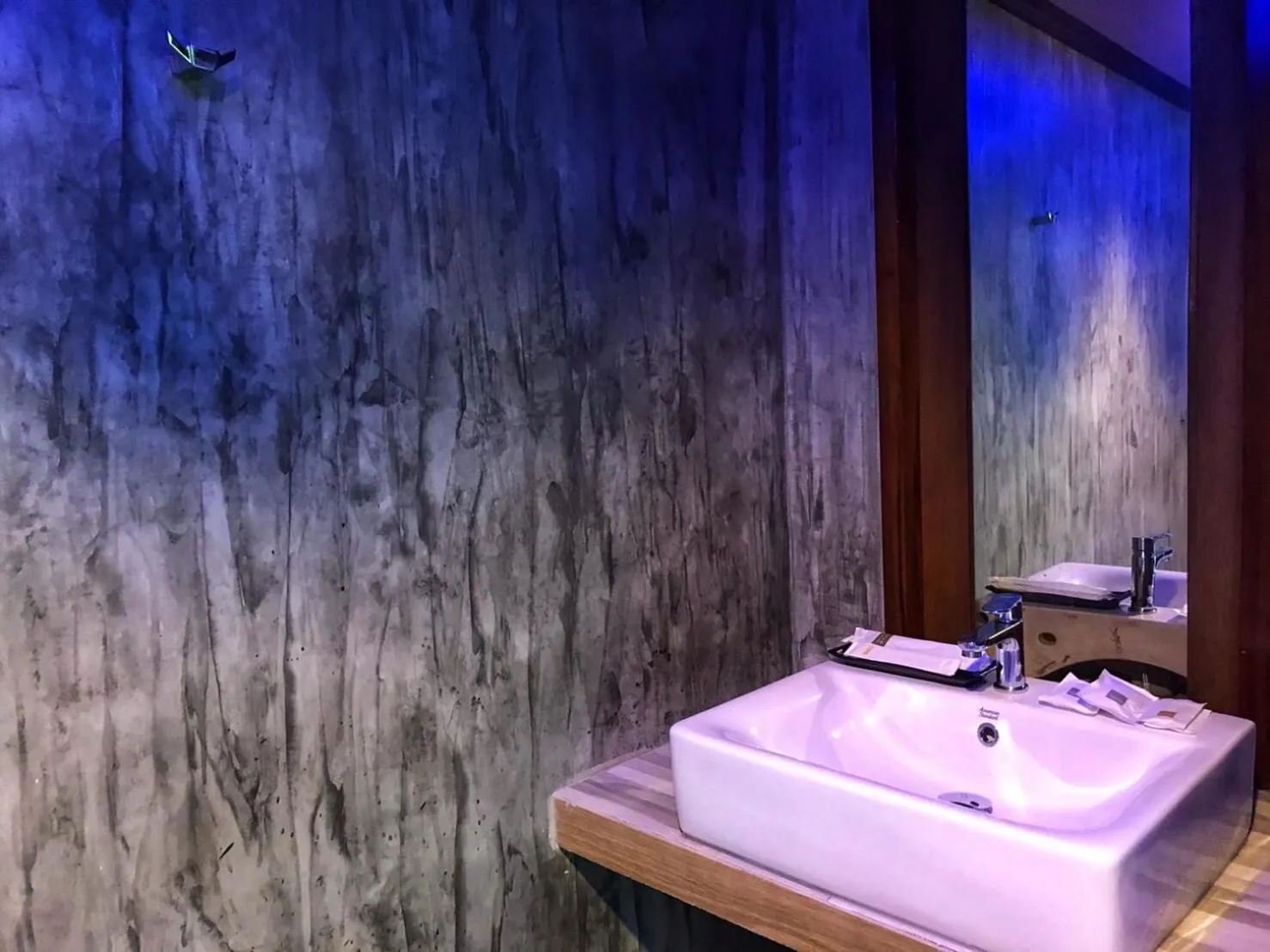 Bathroom in Mangrove House Lanta Old Town