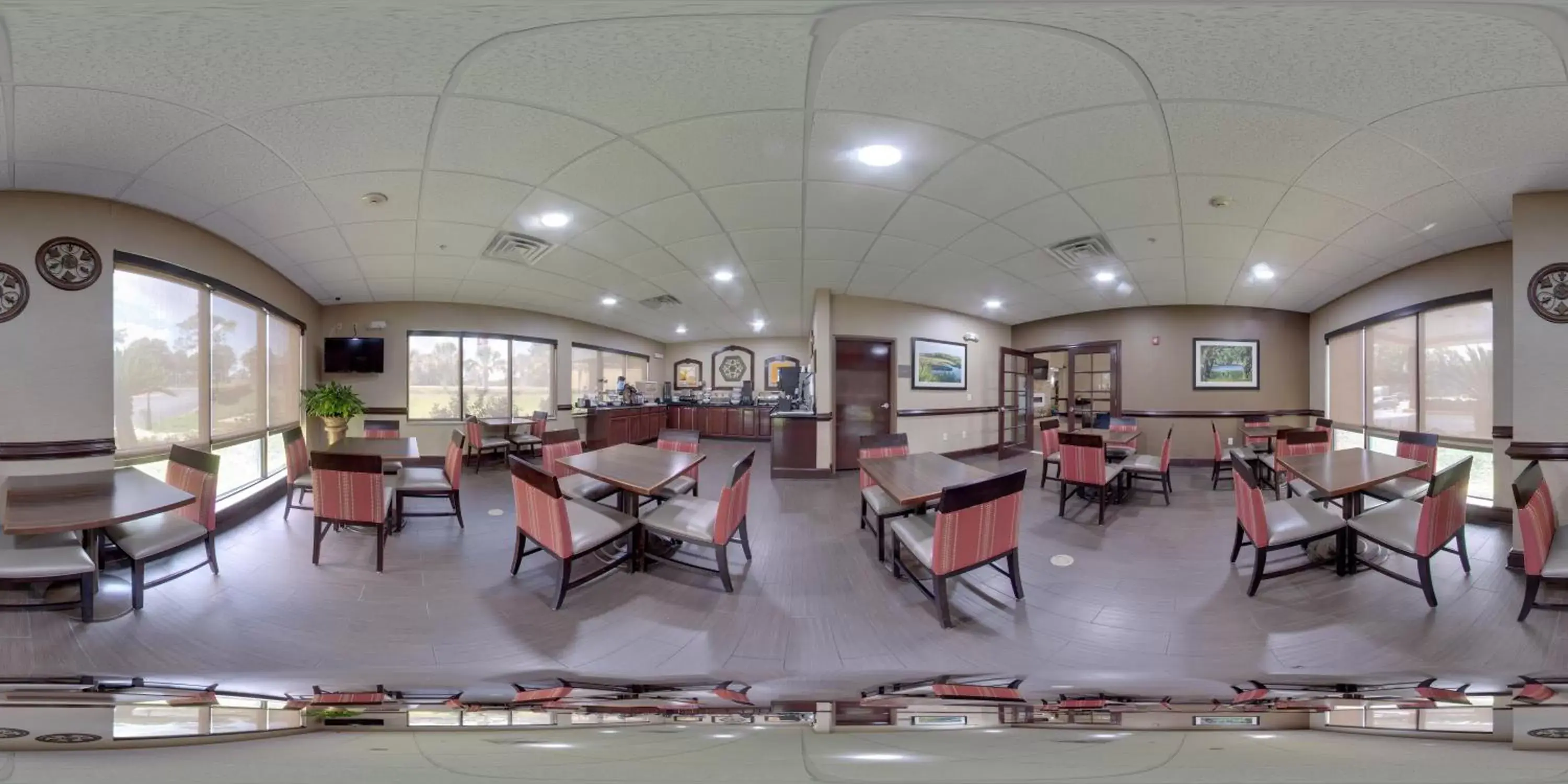 Breakfast in Comfort Inn & Suites Midway - Tallahassee West Breakfast in Comfort Inn & Suites Midway - Tallahassee West