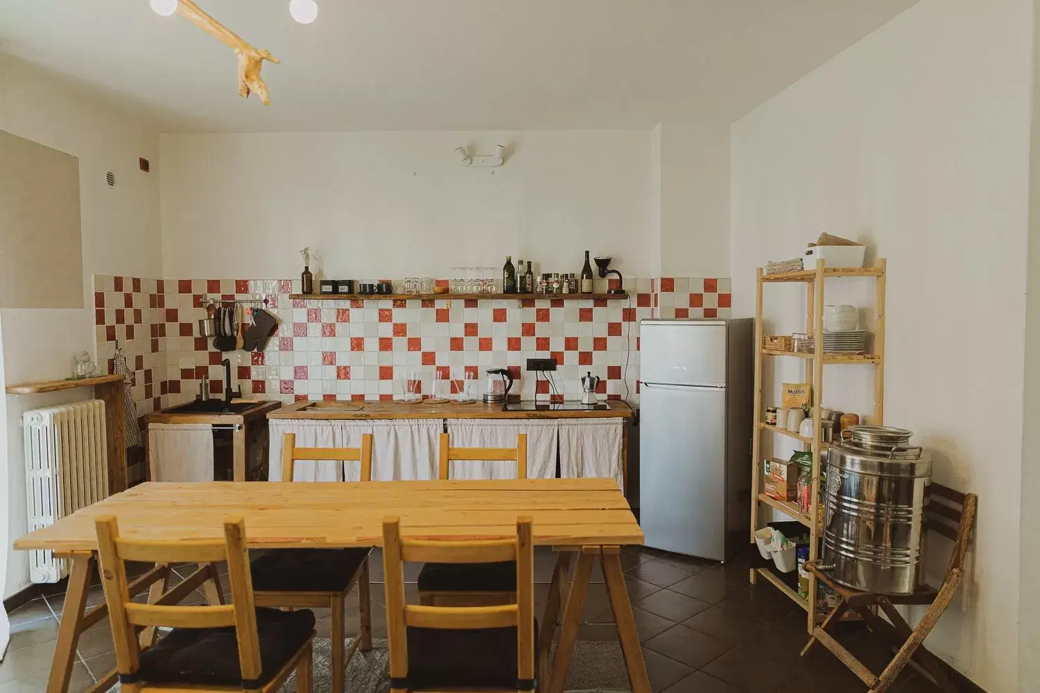 Kitchen or kitchenette, Restaurant/Places to Eat in CA11 - Apartments