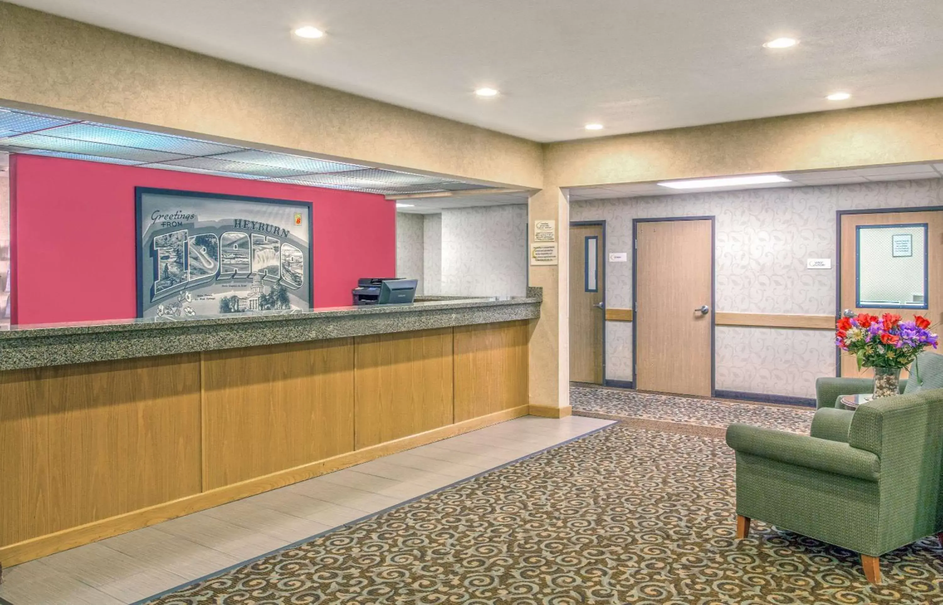 Lobby or reception in Super 8 by Wyndham Heyburn Lobby or reception in Super 8 by Wyndham Heyburn