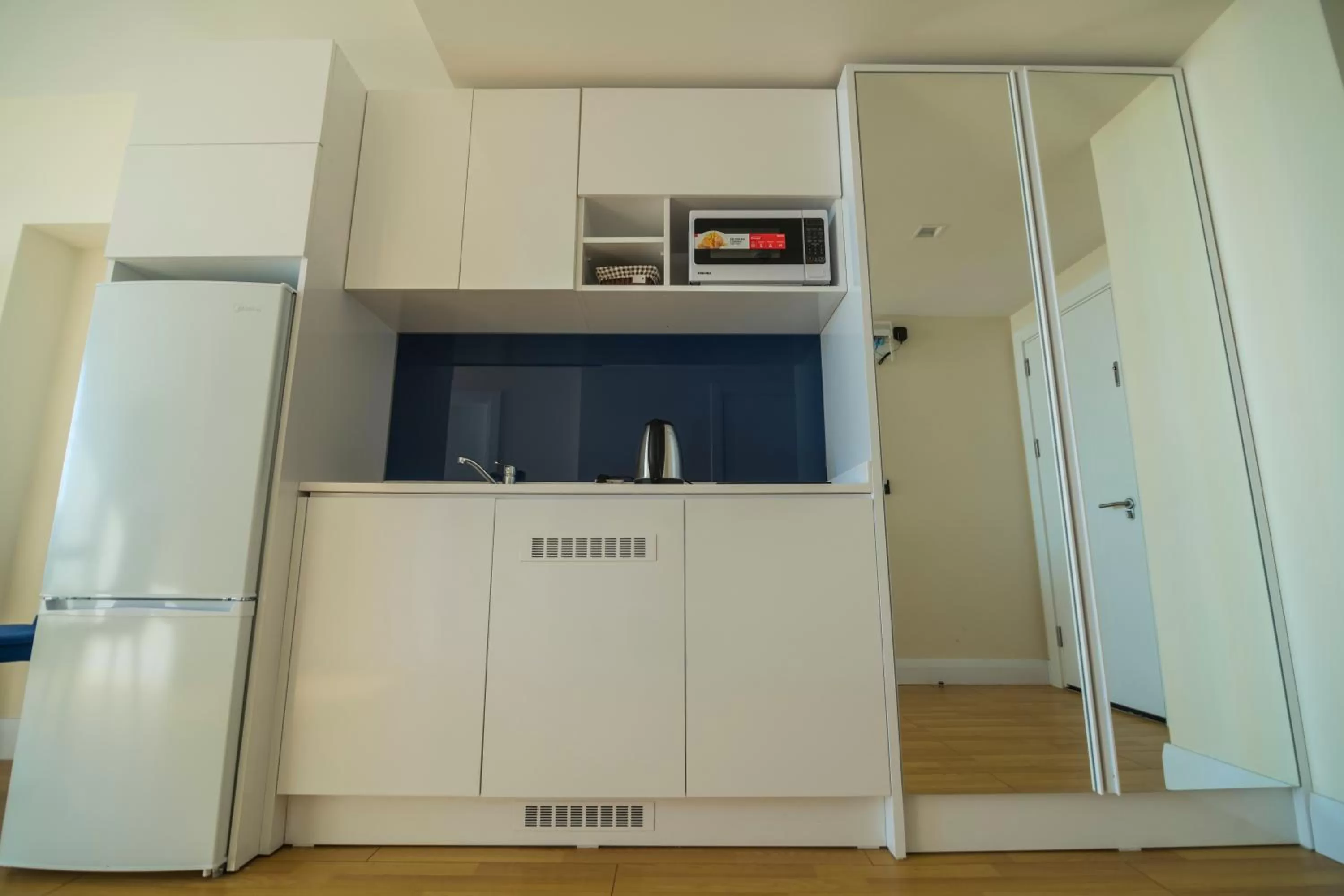 Kitchen or kitchenette, Kitchen/Kitchenette in Orbi City Luxury Suite