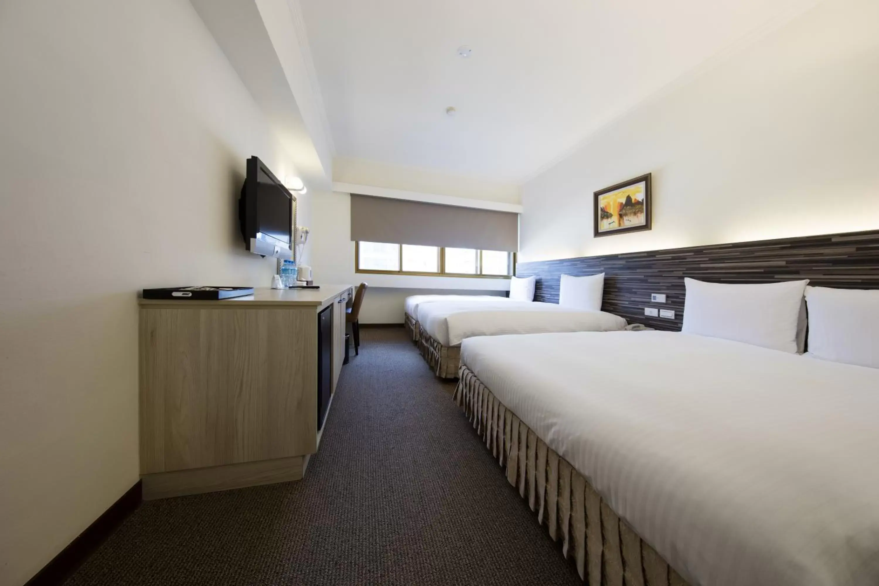 Photo of the whole room, Bed in Ful Won Hotel Photo of the whole room, Bed in Ful Won Hotel