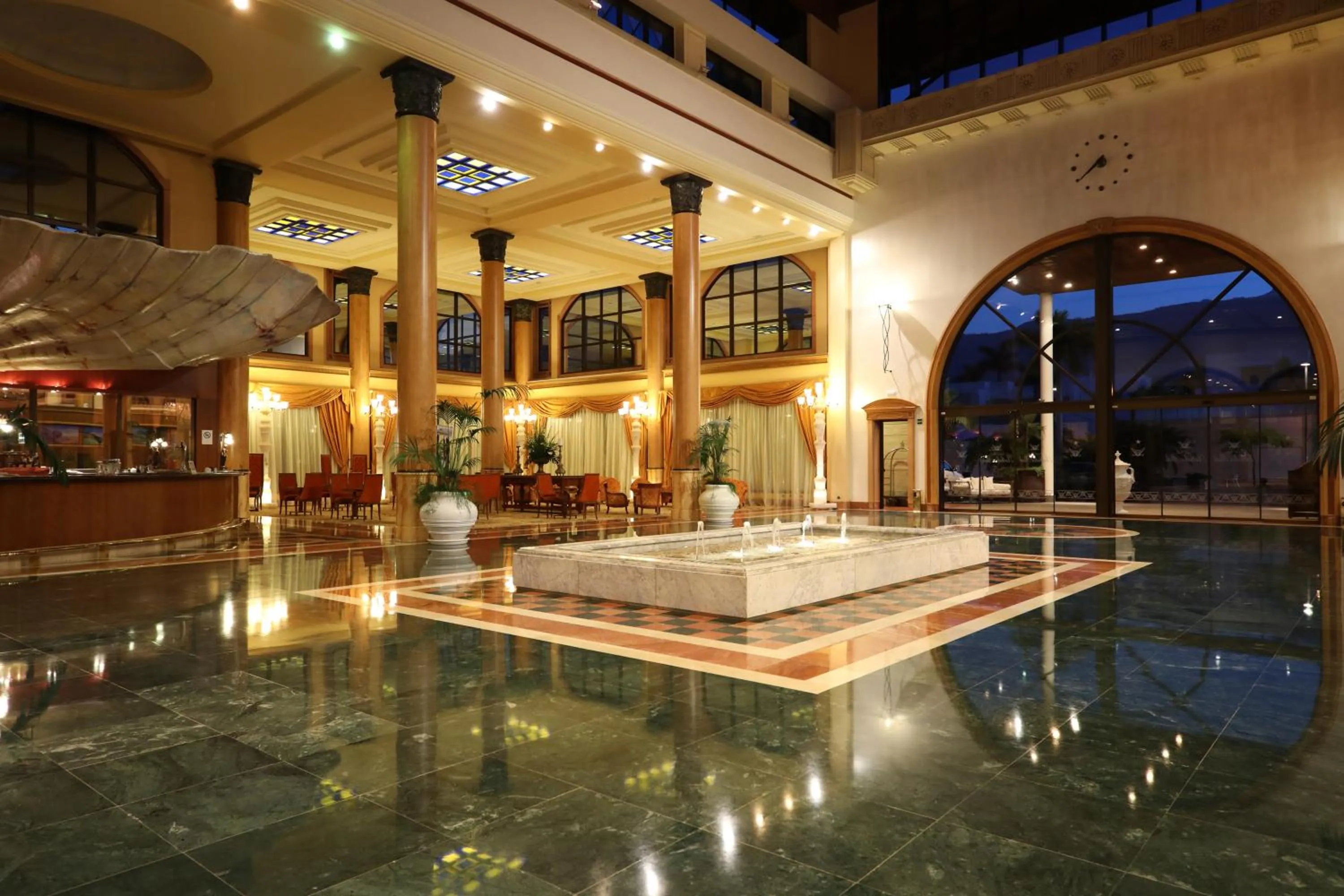 Lobby or reception in Iberostar Selection Anthelia