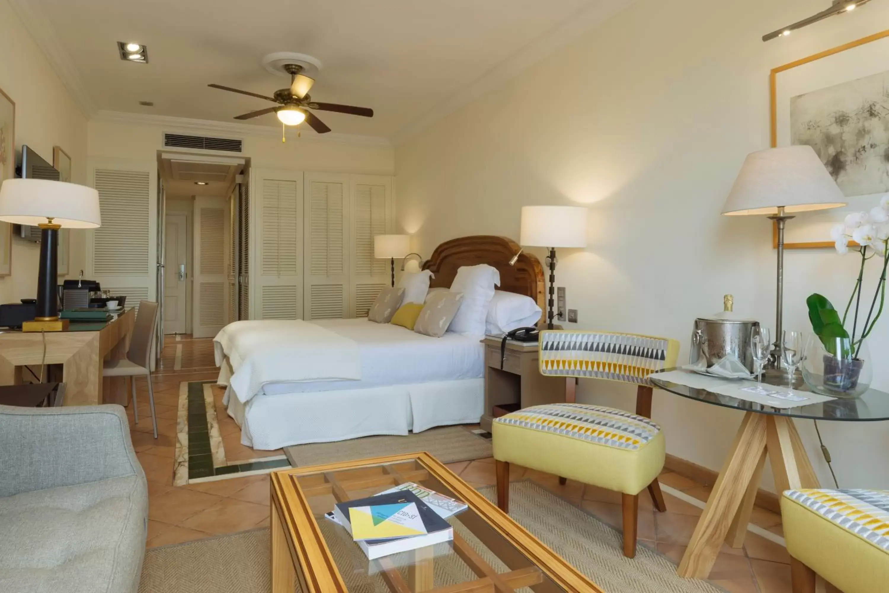 Bedroom, Bed in Bahia del Duque Bedroom, Bed in Bahia del Duque