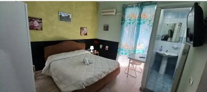 Bedroom, Bed in A Due Passi BnB