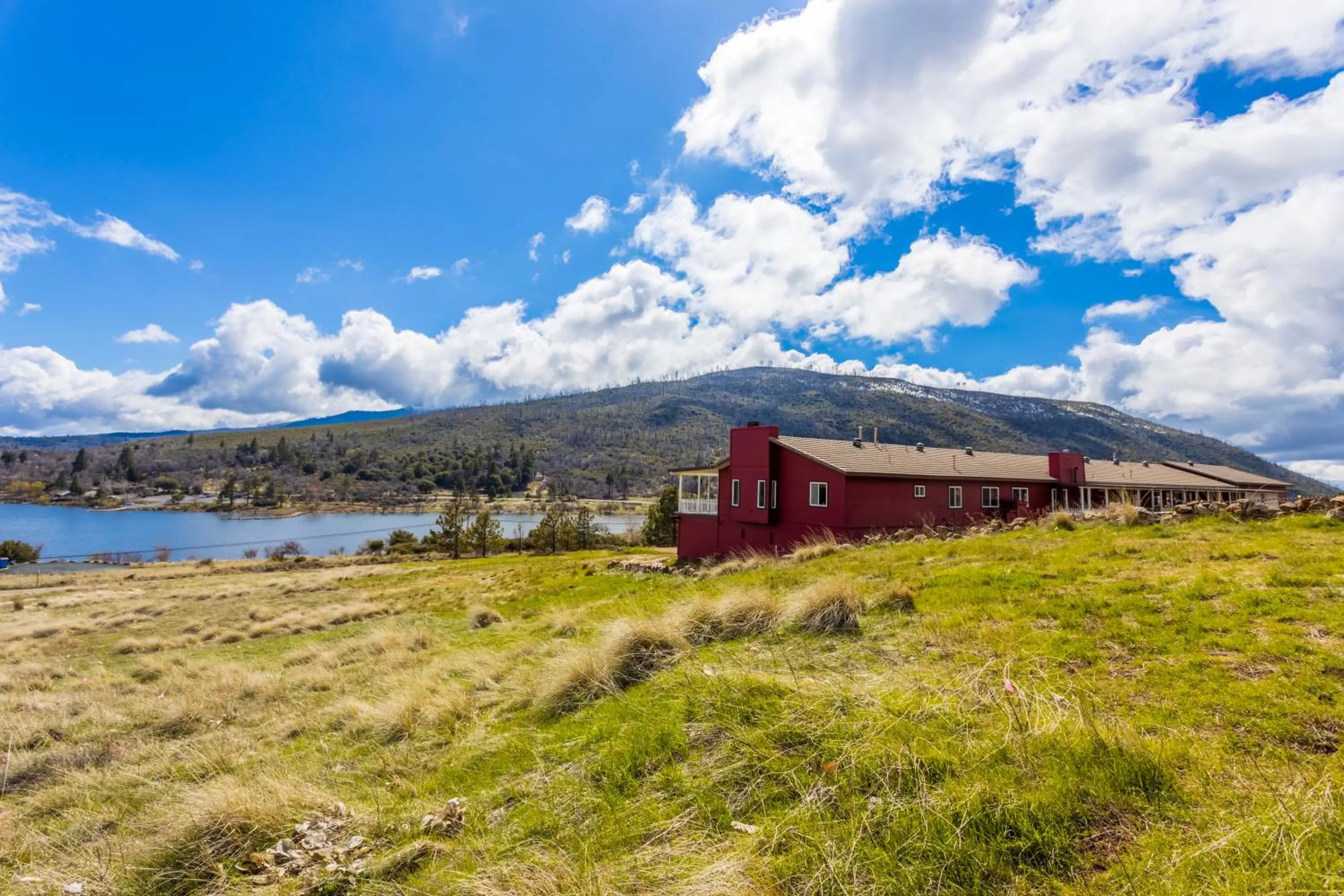 Property building in Quiet Mind Mountain Lodge, Retreat & Spa