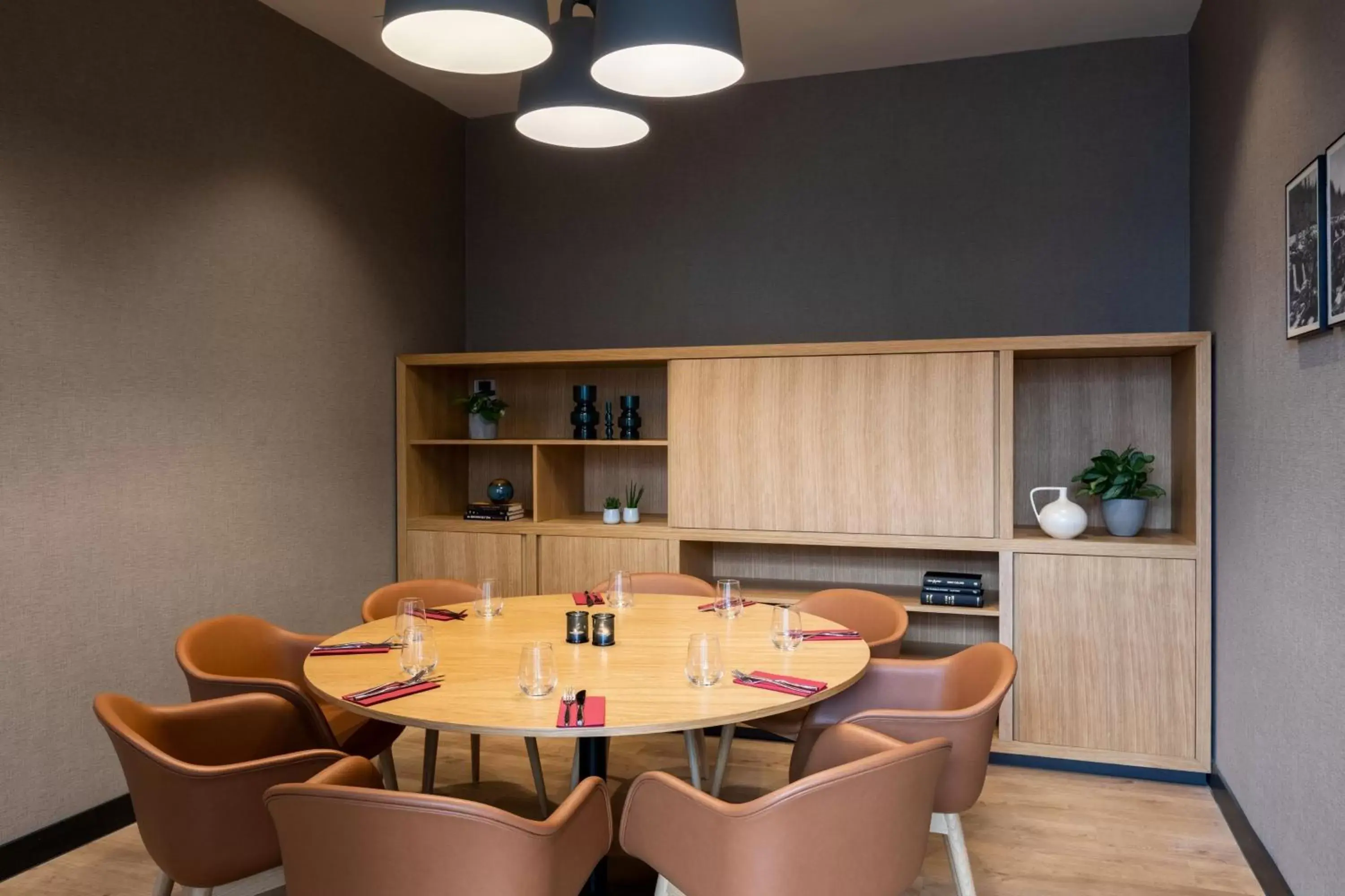 Restaurant/Places to Eat in Courtyard by Marriott Glasgow SEC