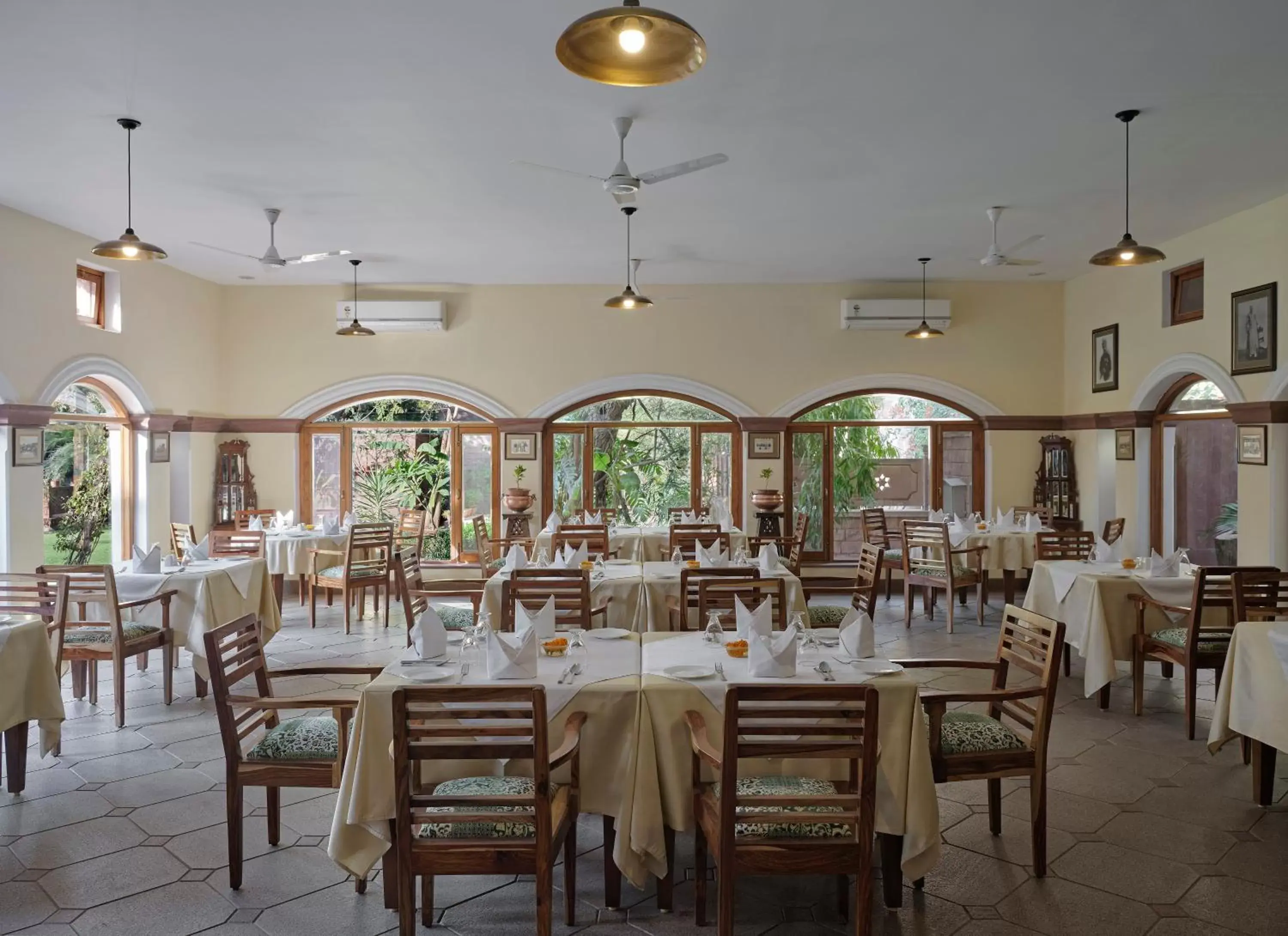 Restaurant/places to eat in Ratan Vilas, Jodhpur Restaurant/places to eat in Ratan Vilas, Jodhpur