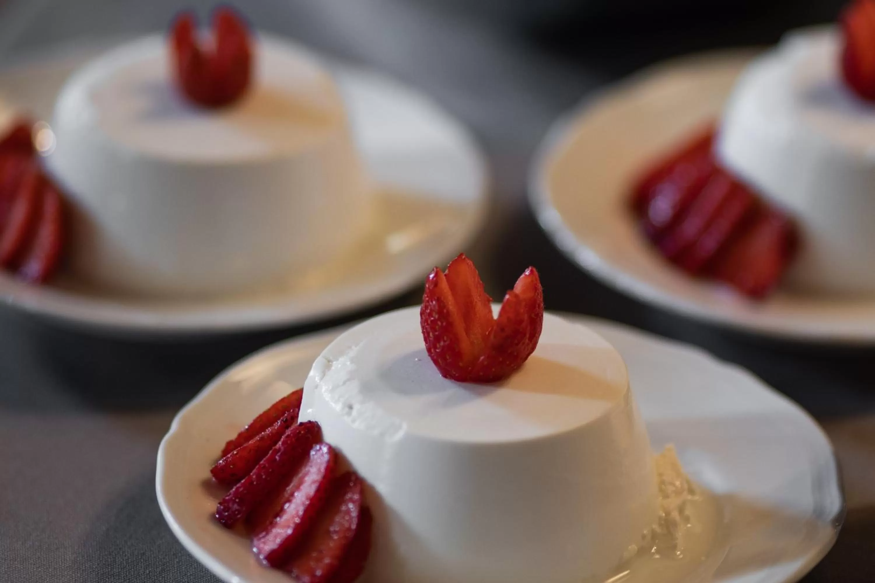 Buffet breakfast in Hotel Mulino di Firenze - WorldHotels Crafted