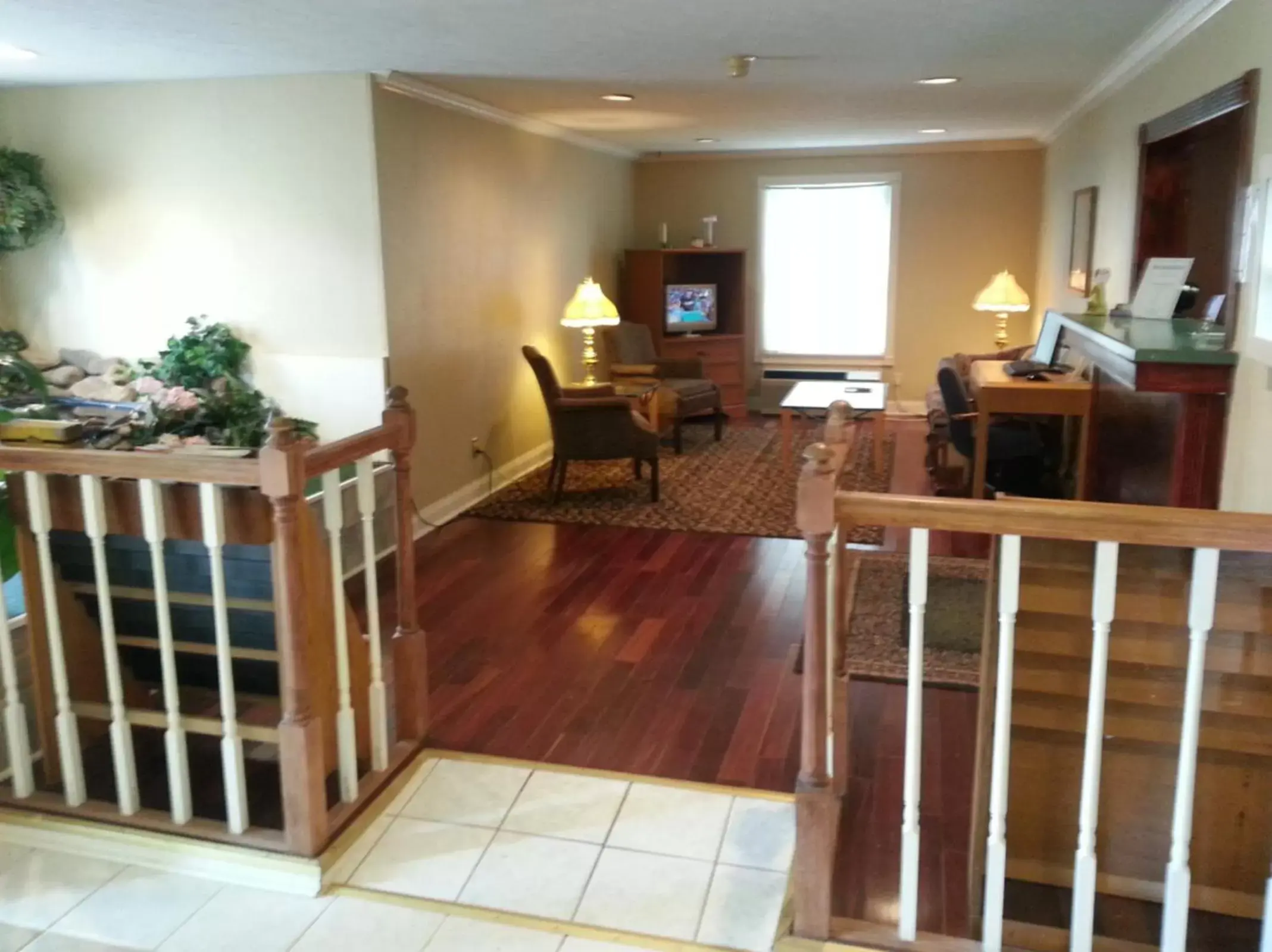 Lobby or reception in Americourt Hotel and Suites - Elizabethton