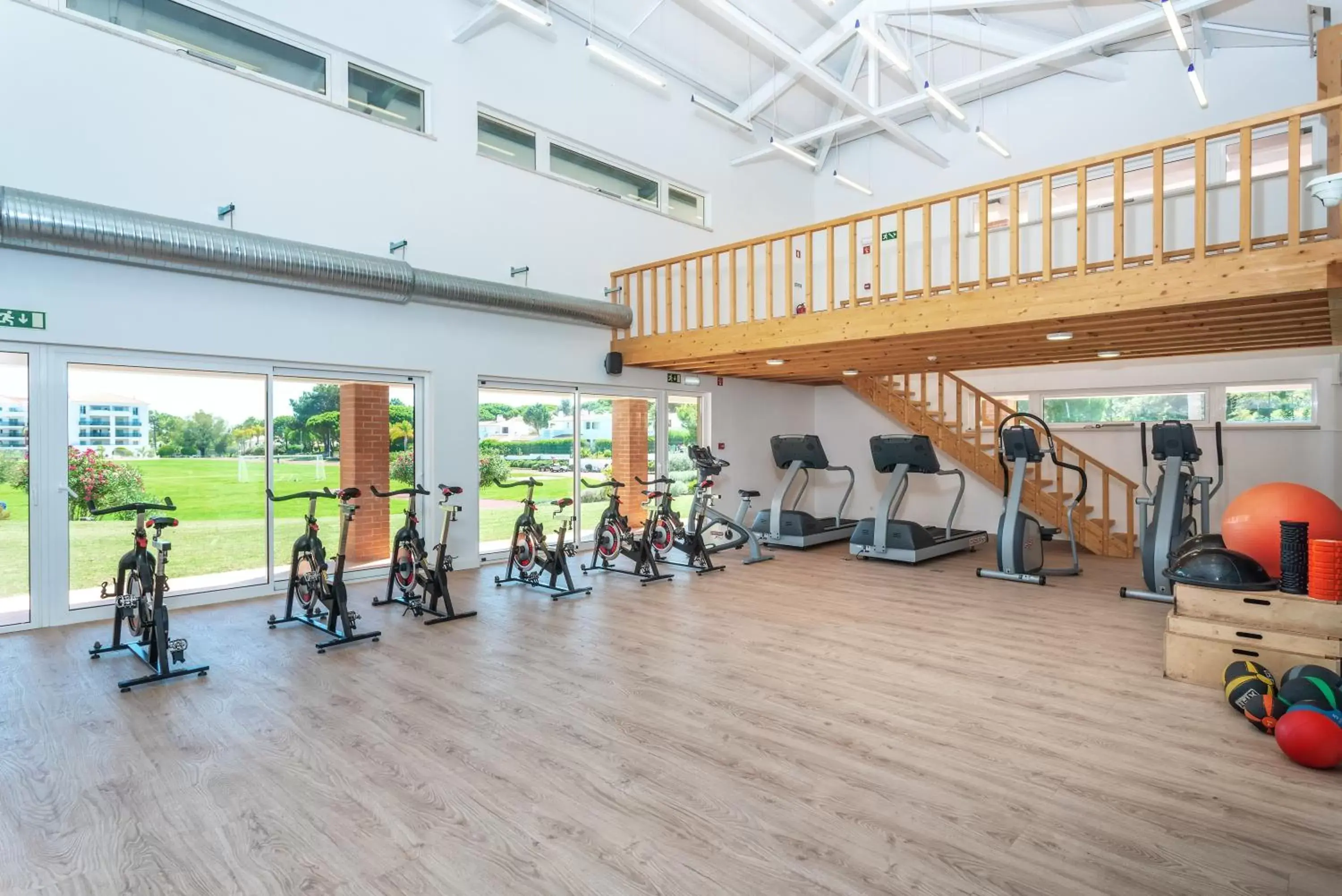 Fitness centre/facilities, Fitness Center/Facilities in AP Victoria Sports & Beach