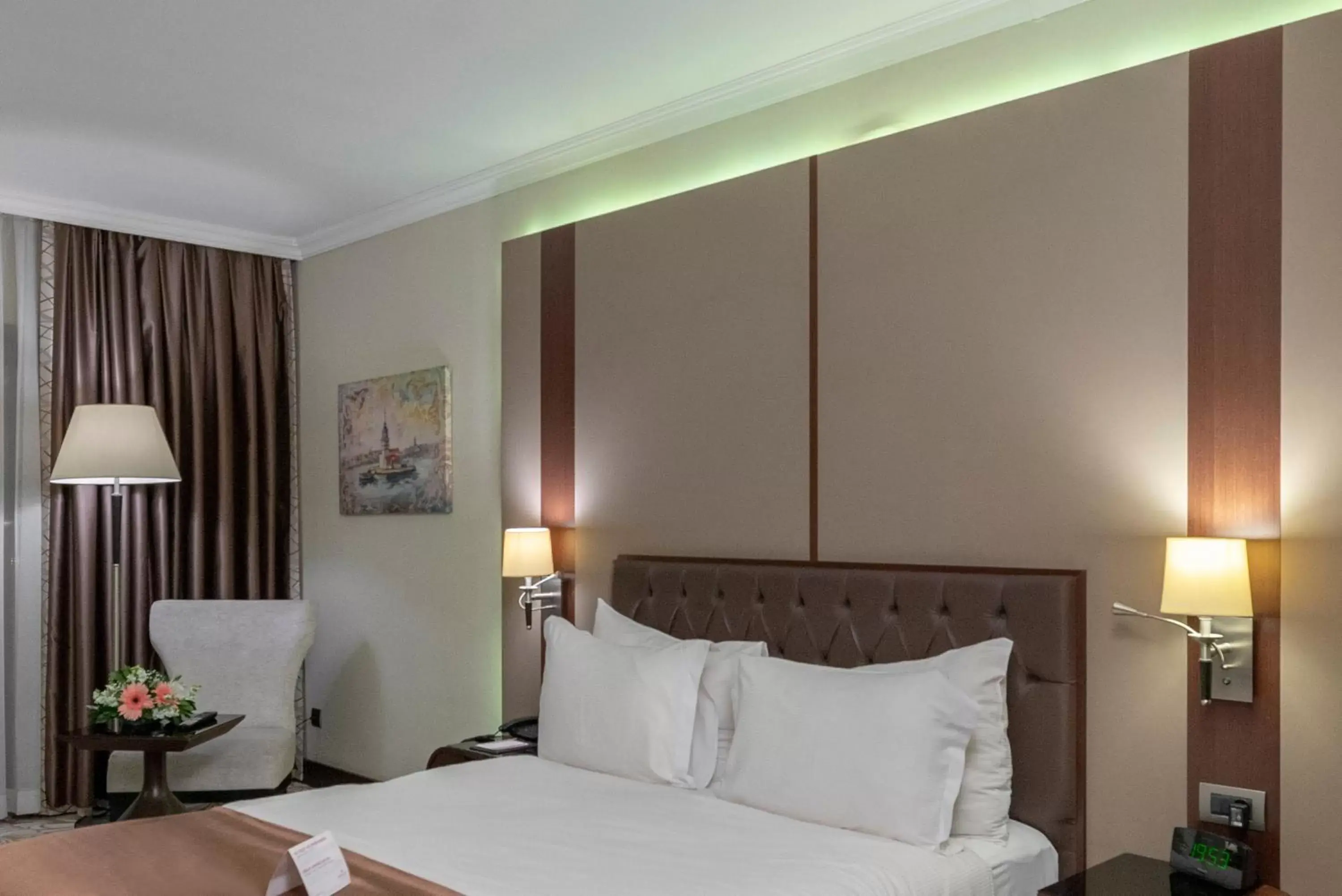 Bedroom, Bed in Ramada Hotel & Suites by Wyndham Istanbul Merter