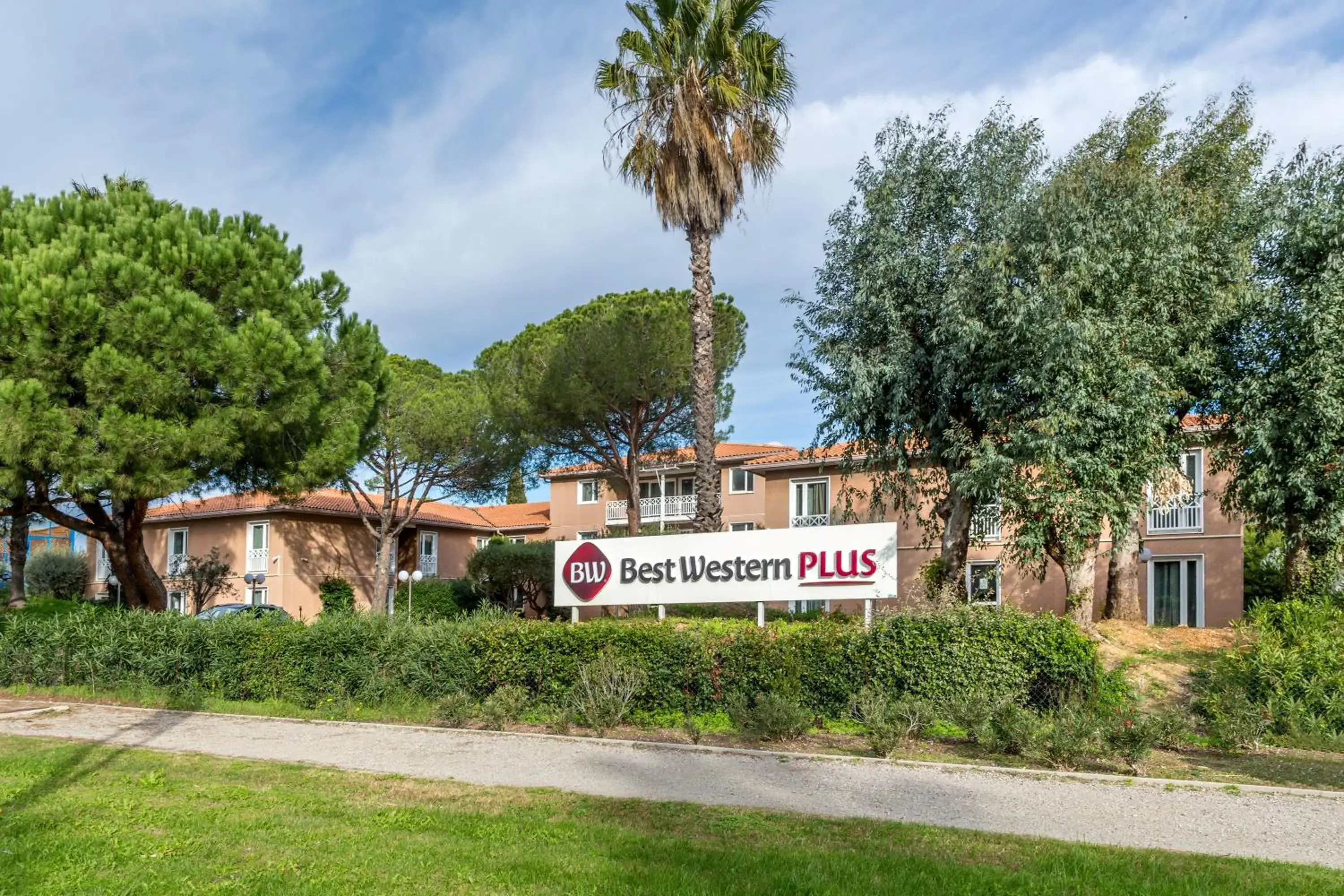 Property Building in Best Western Plus Hyeres Cote D'Azur